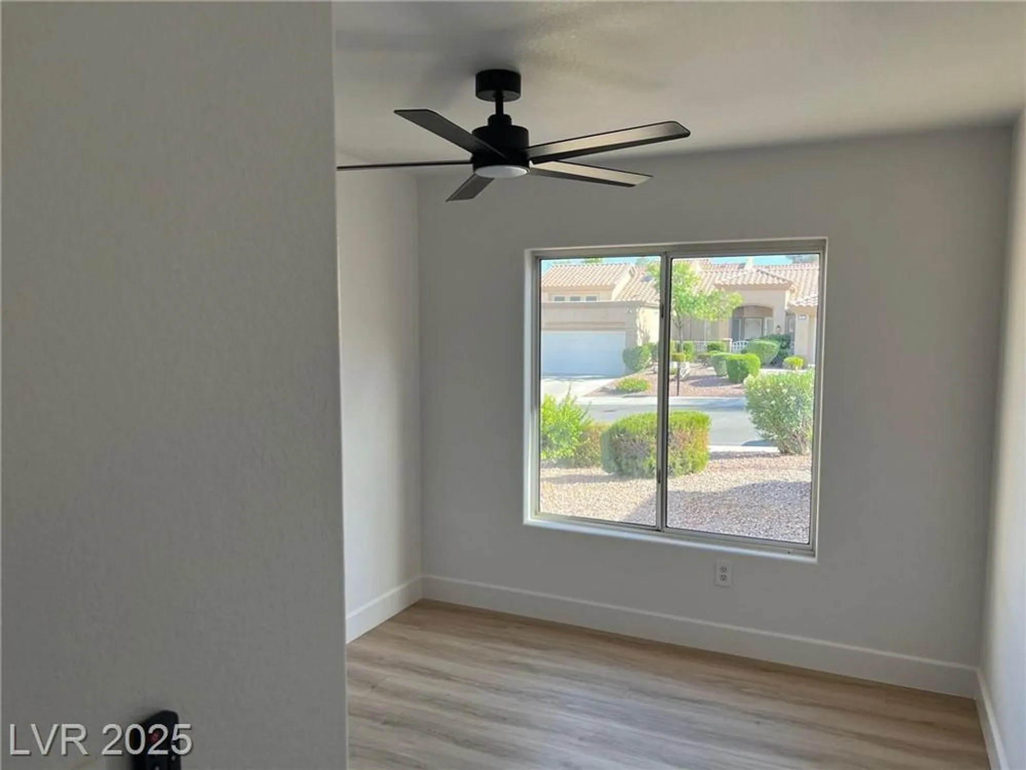 Property Slideshow image 8 of 21 | 10012 bundella dr, Las Vegas, NV, 89134