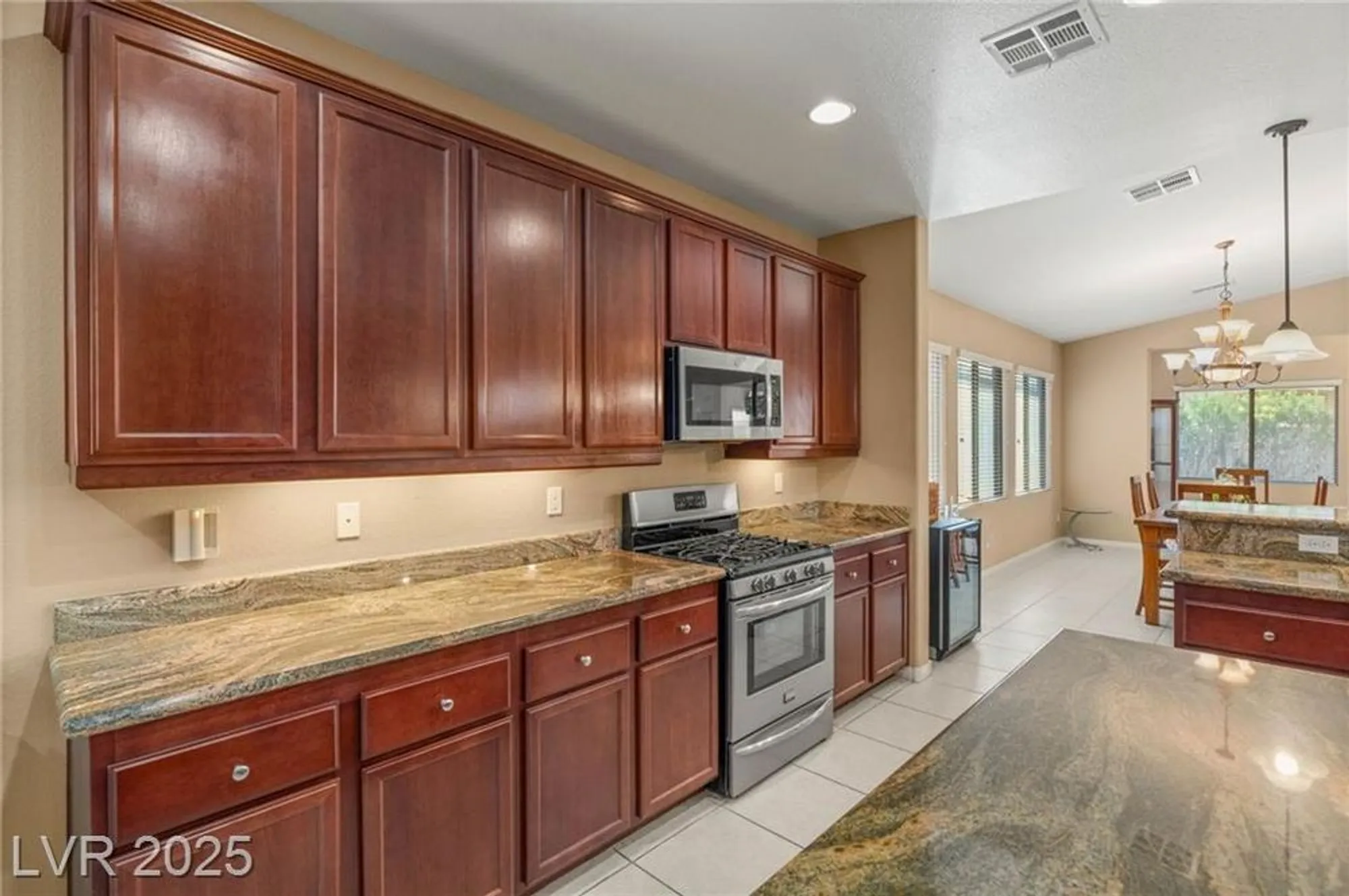 Property Slideshow image 22 of 39 | 5805 hannah brook st, North Las Vegas, NV, 89081