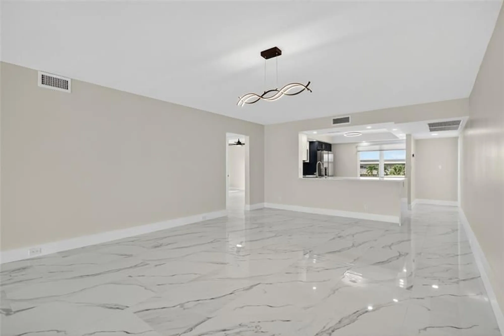 Property Slideshow image 15 of 83 | 3303 aruba way o4, Coconut Creek, FL, 33066