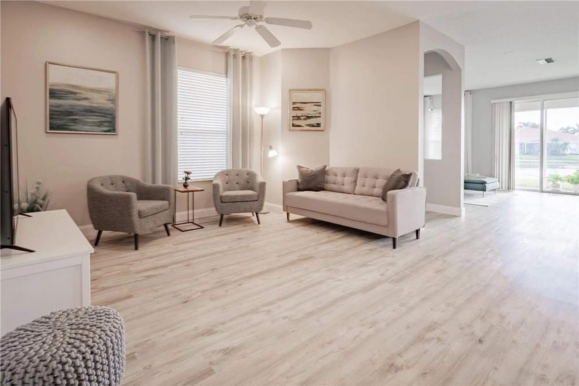 Property Slideshow image 9 of 40 | 4355 kariba lake ter, Sarasota, FL, 34243