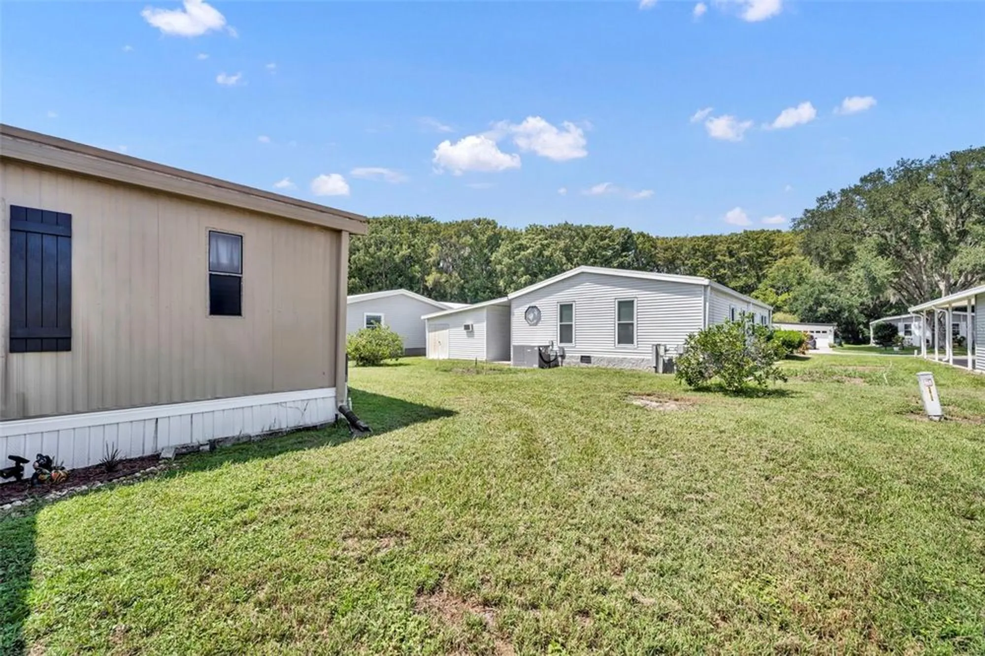 Property Slideshow image 27 of 41 | 109 lyonia ln, Wildwood, FL, 34785