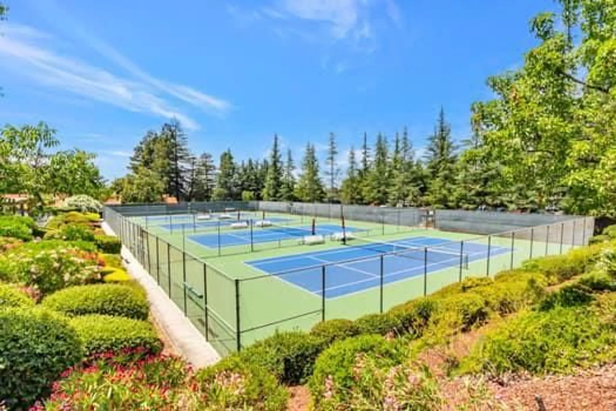 Property Slideshow image 33 of 39 | 8411 chenin blanc ln, San Jose, CA, 95135