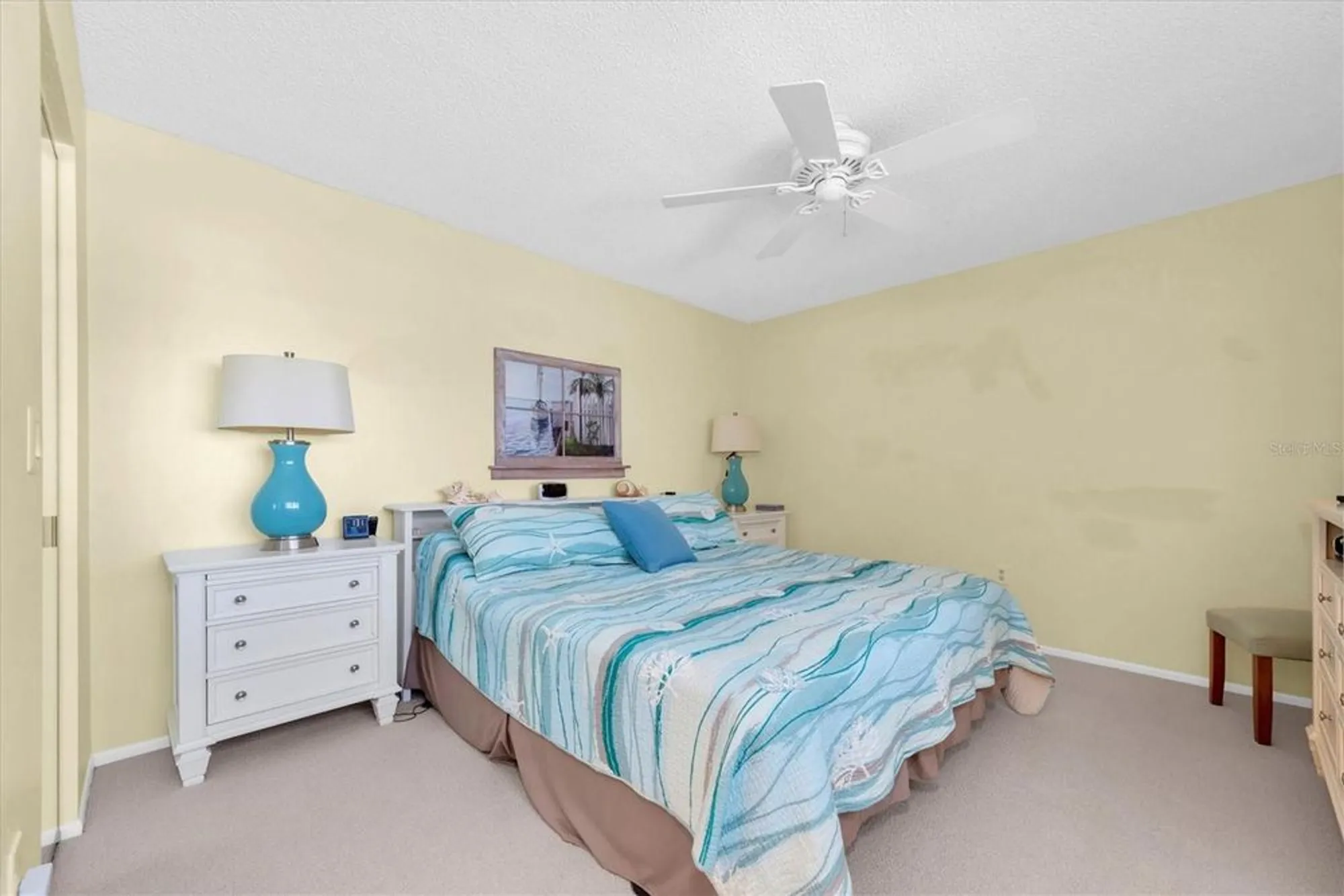 Property Slideshow image 17 of 57 | 801 waterside ln, Bradenton, FL, 34209