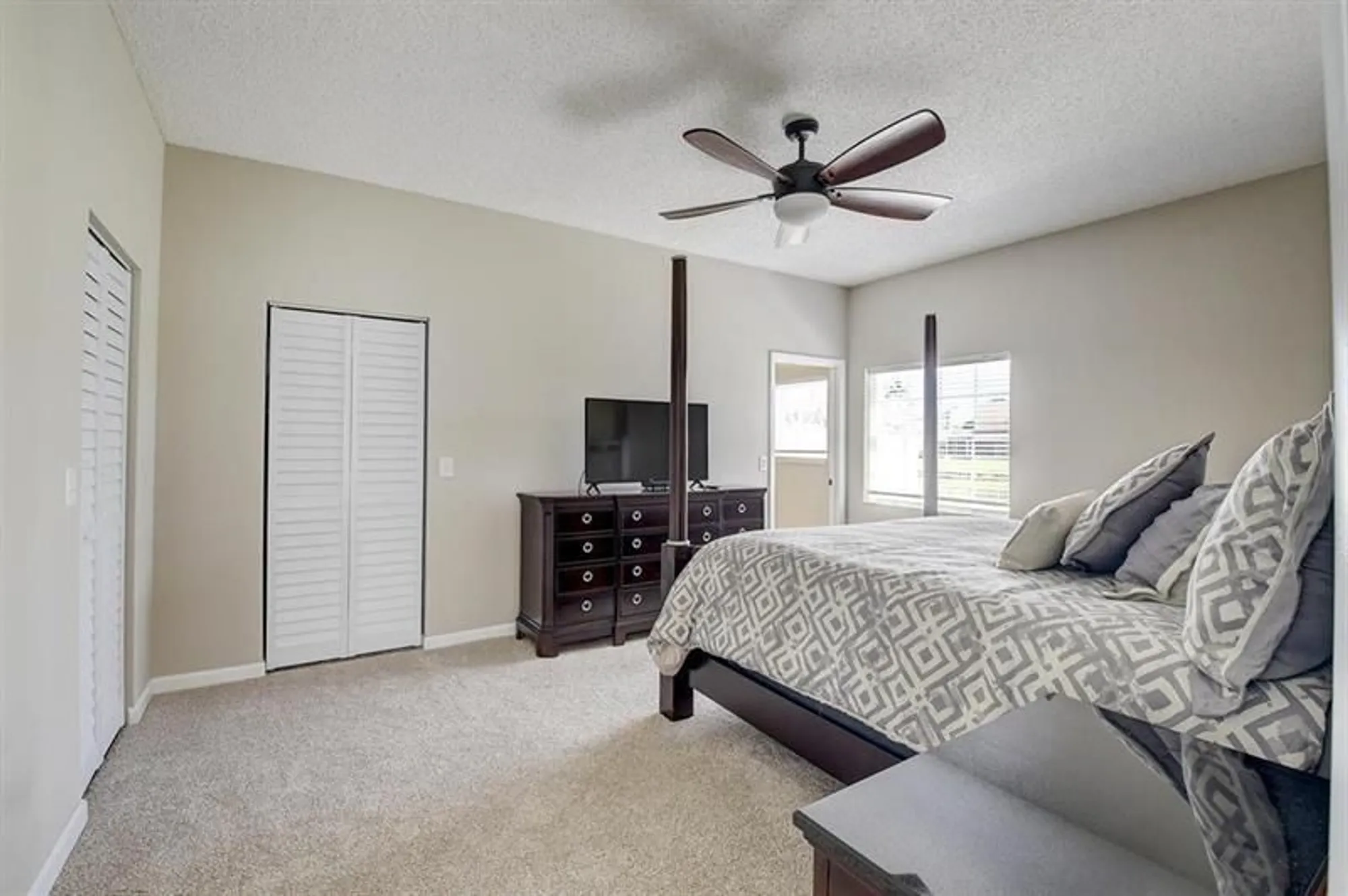 Property Slideshow image 13 of 19 | 7769 mansfield hollow rd, Delray Beach, FL, 33446