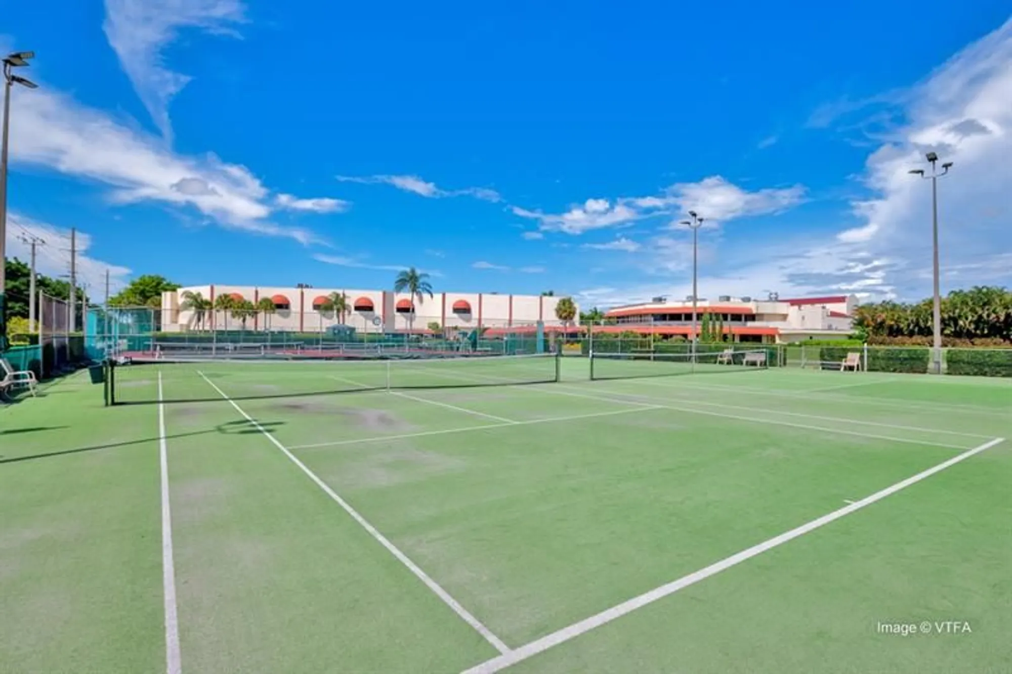 Property Slideshow image 49 of 51 | 9511 n hollybrook lake dr 207, Pembroke Pines, FL, 33025