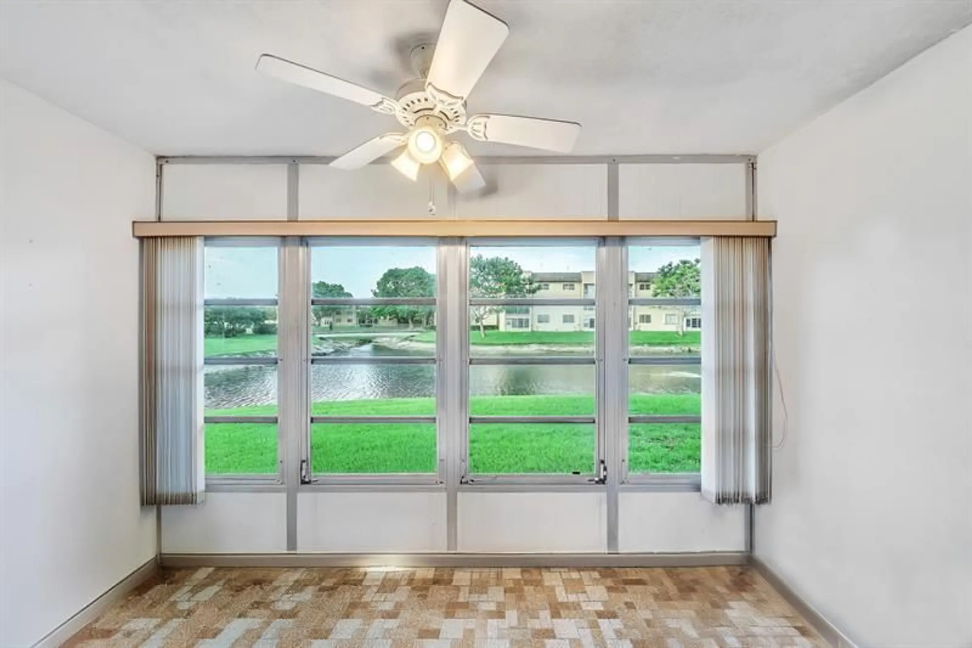 Property Slideshow image 26 of 41 | 5940 nw 64th ave apt 101, Tamarac, FL, 33319