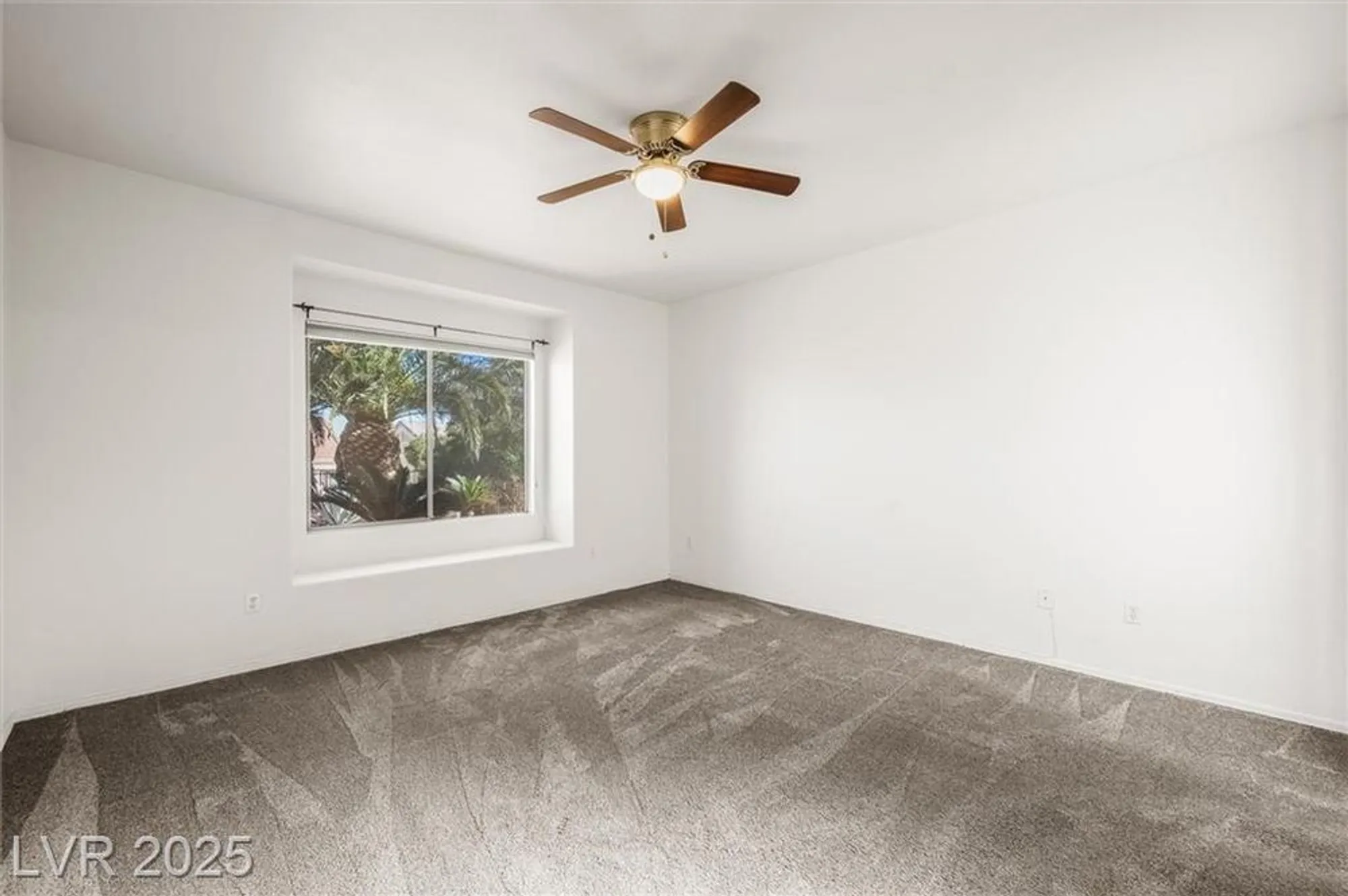 Property Slideshow image 21 of 34 | 2134 desert woods dr, Henderson, NV, 89012