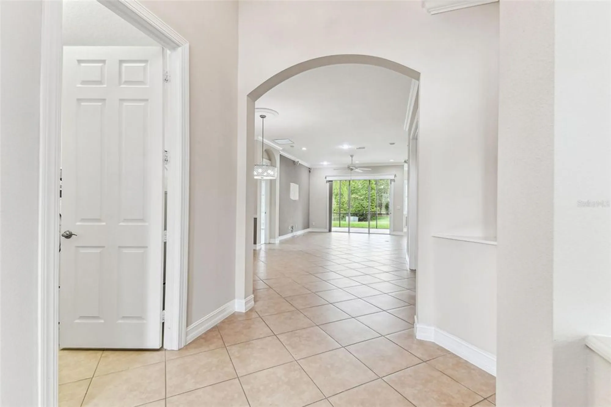 Property Slideshow image 10 of 100 | 16101 cape coral dr, Wimauma, FL, 33598