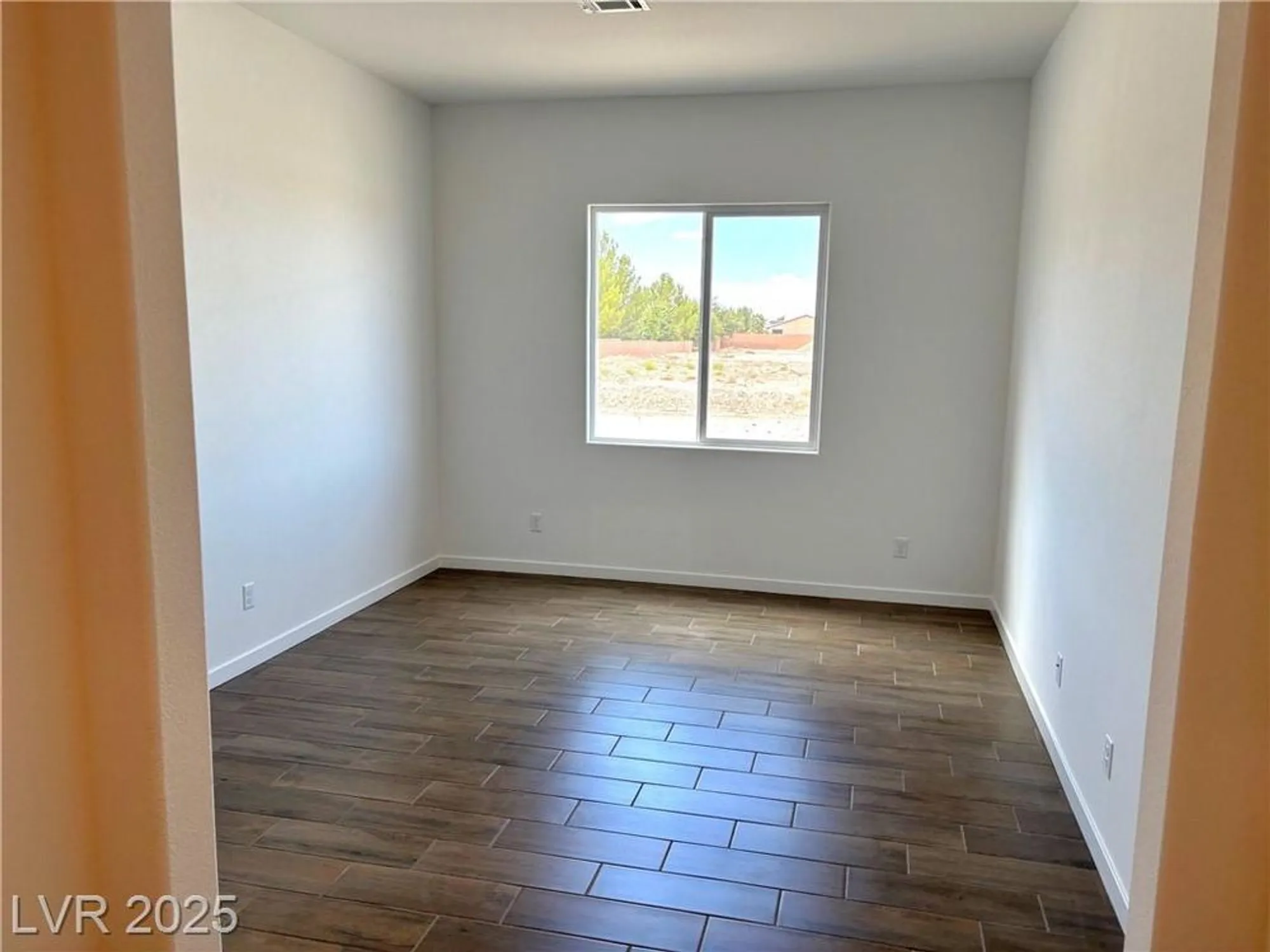 Property Slideshow image 7 of 31 | 5699 e victoria falls dr, Pahrump, NV, 89061