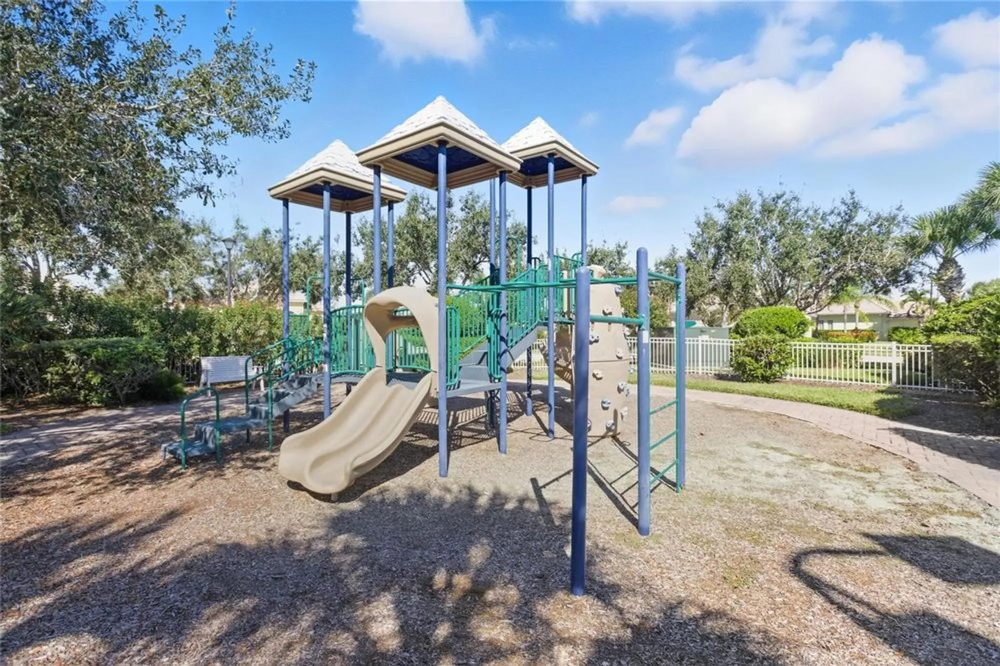 Property Slideshow image 58 of 63 | 6105 granaway ct, Sarasota, FL, 34238