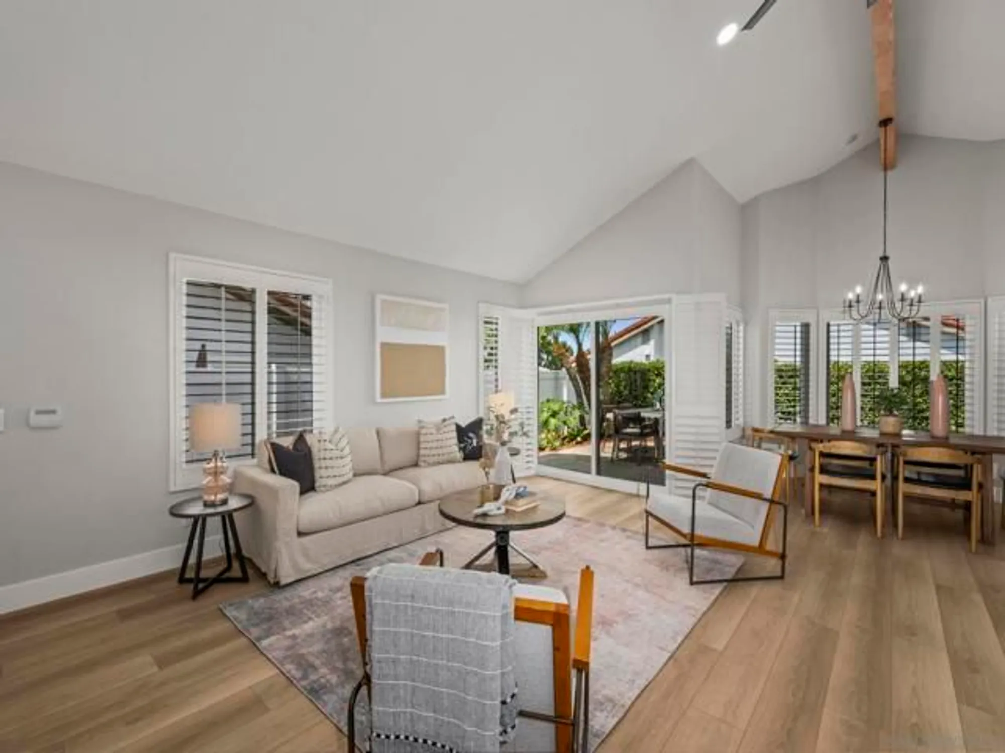 Property Slideshow image 16 of 73 | 4994 alicante way, Oceanside, CA, 92056
