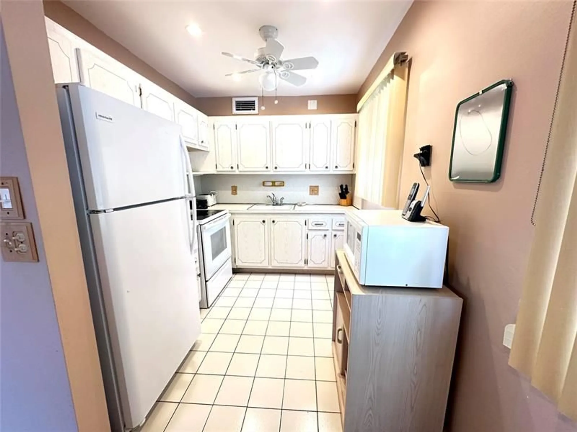 Property Slideshow image 8 of 59 | 124 ventnor f # 124, Deerfield Beach, FL, 33442