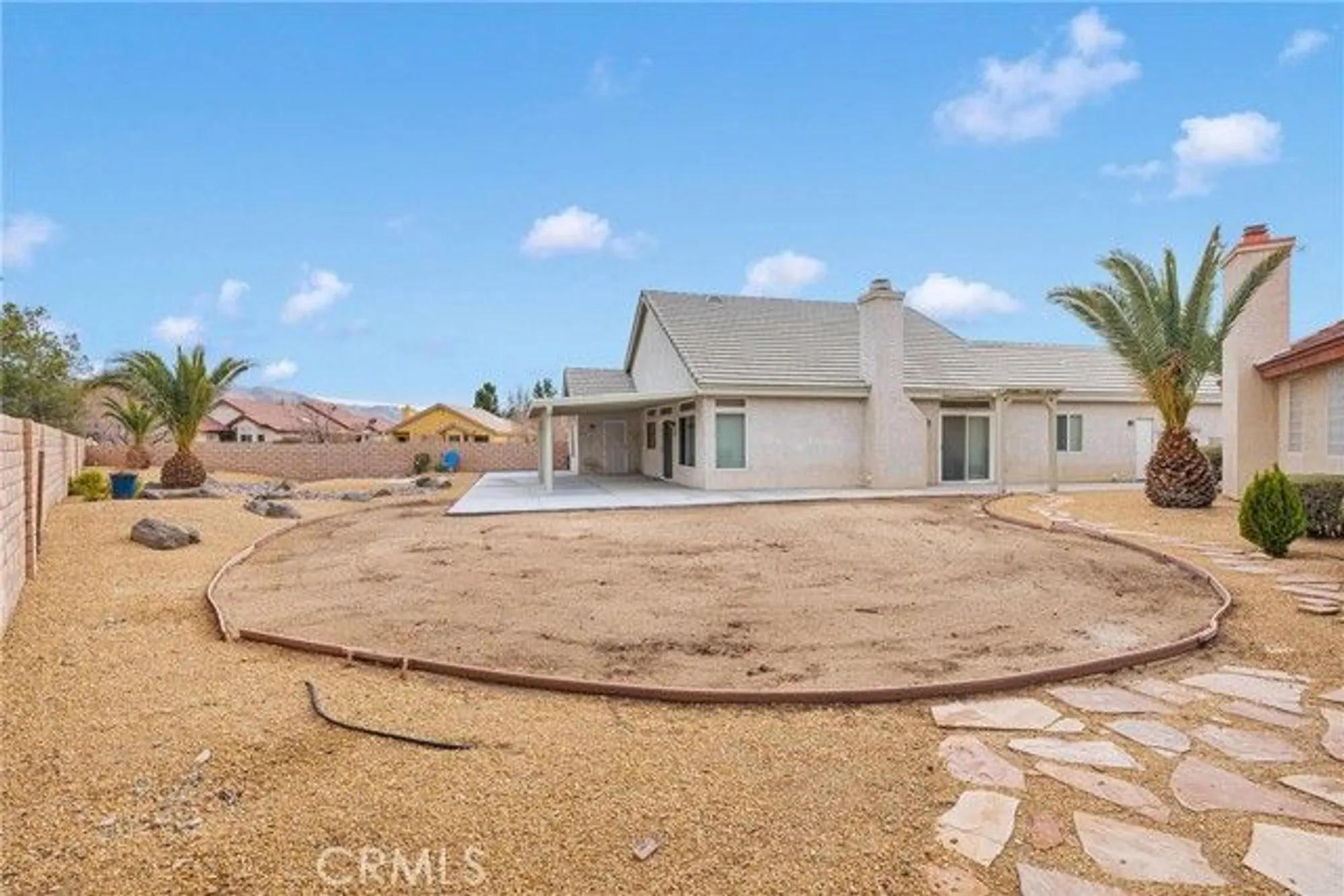 Property Slideshow image 39 of 54 | 19559 northstar ct, Apple Valley, CA, 92308