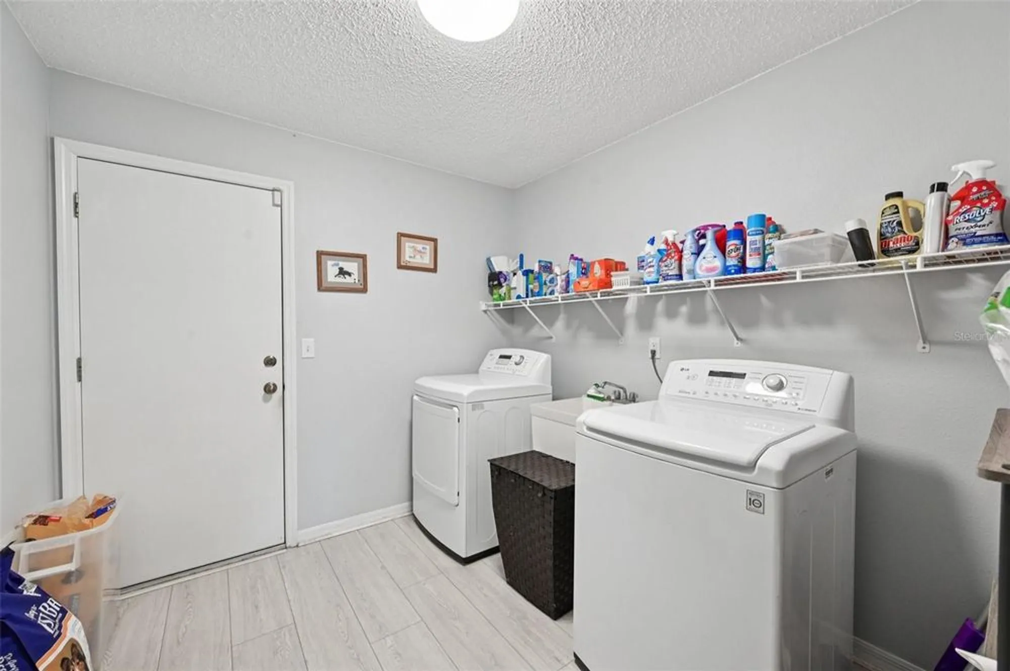 Property Slideshow image 32 of 46 | 2306 emerald lake dr, Sun City Center, FL, 33573