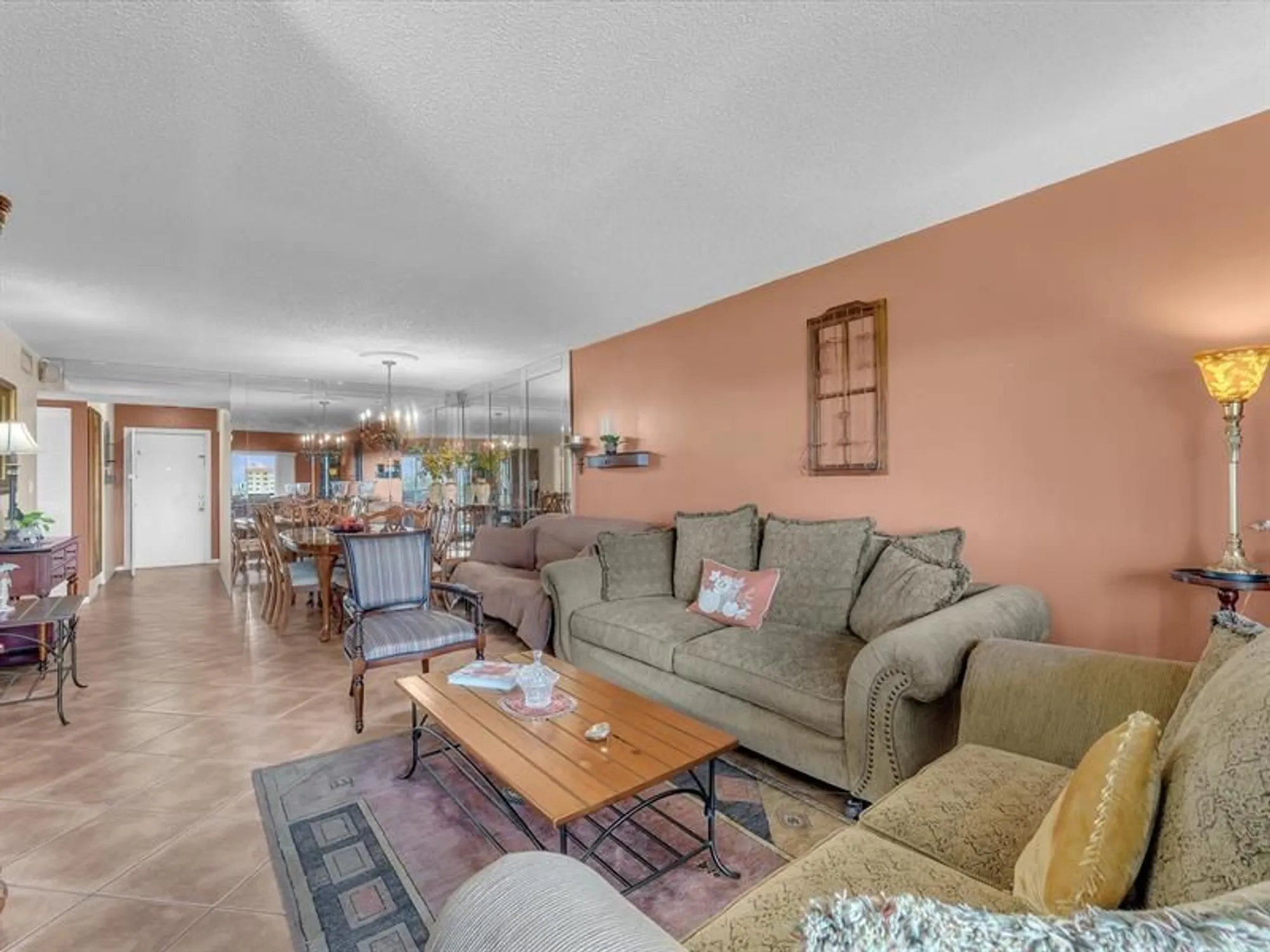 Property Slideshow image 9 of 28 | 5860 nw 44th st 804, Lauderhill, FL, 33319