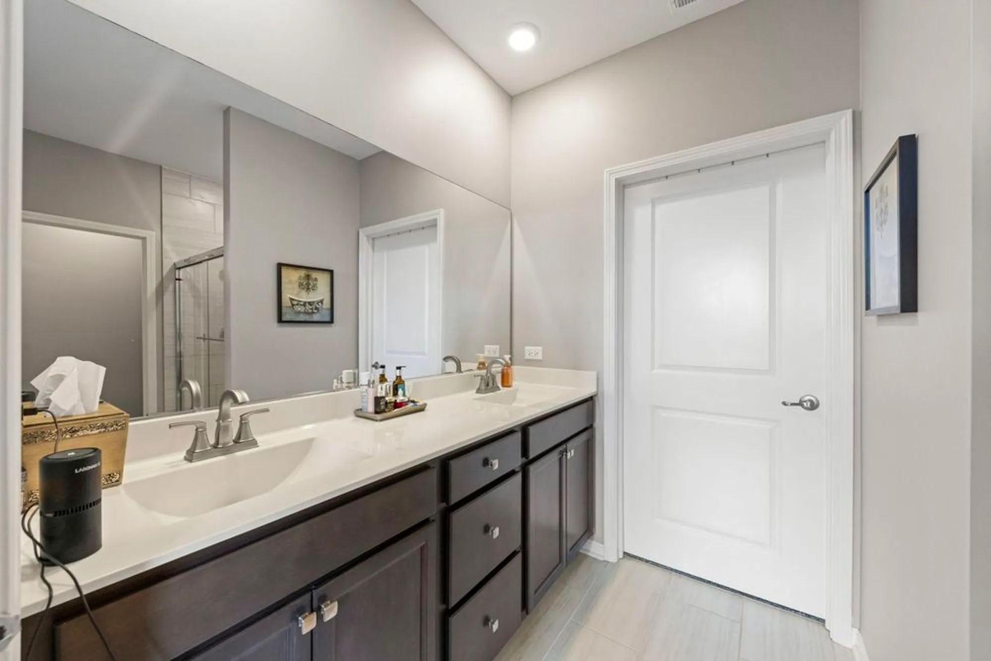 Property Slideshow image 18 of 25 | 1 savannah ct, Algonquin, IL, 60102