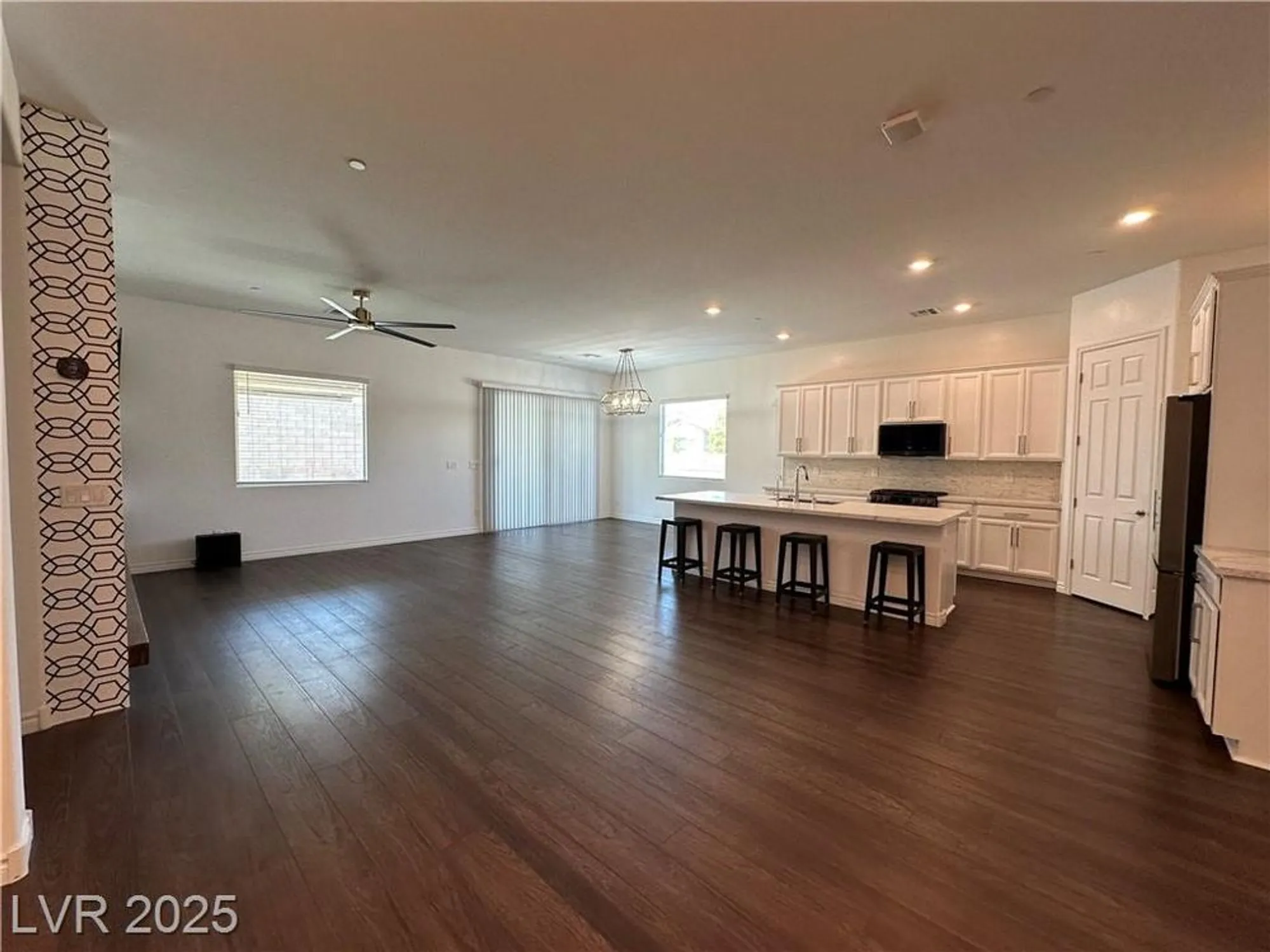 Property Slideshow image 4 of 32 | 461 arches park ave, Henderson, NV, 89011