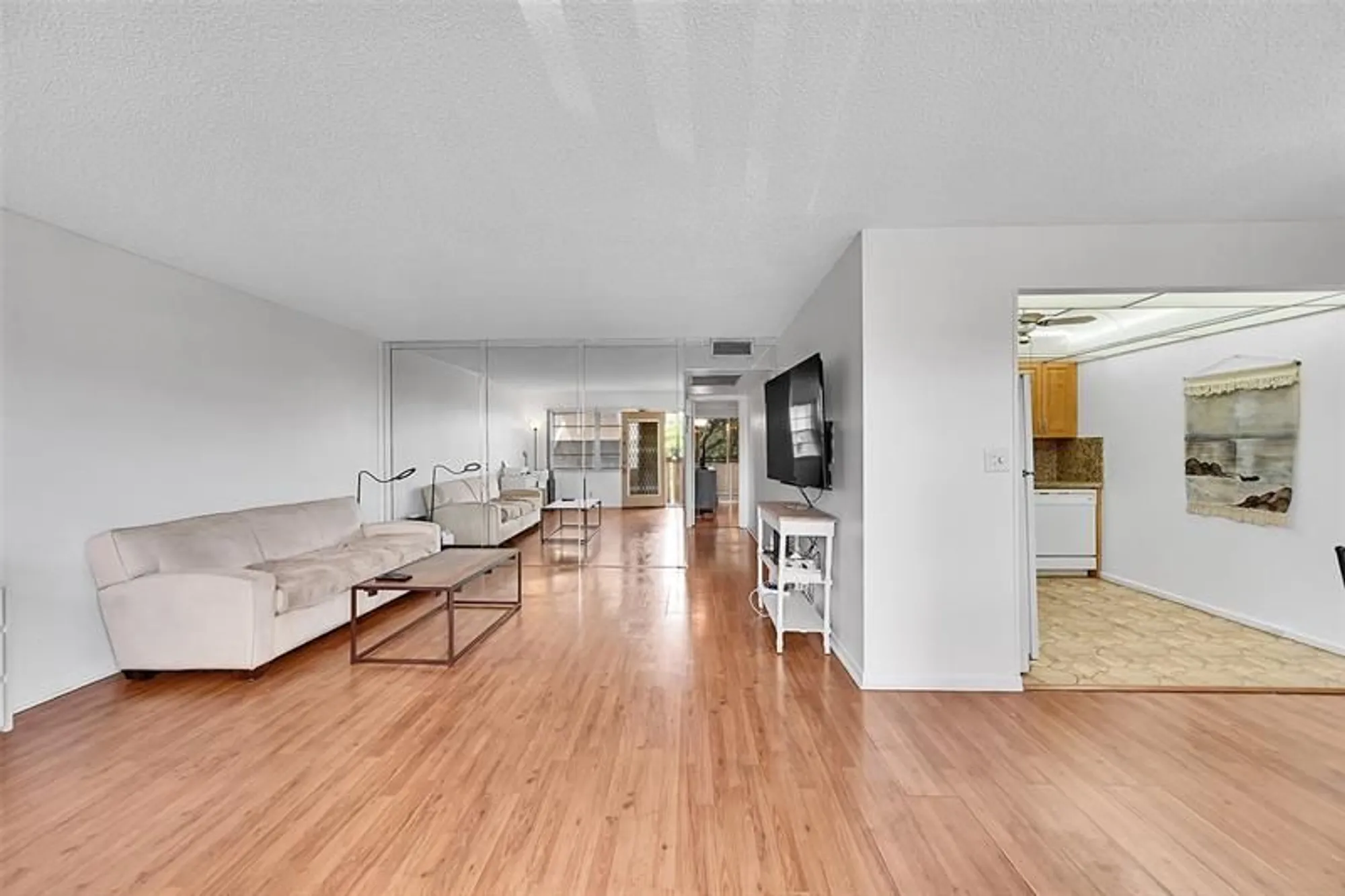 Property Slideshow image 10 of 27 | 1901 bermuda cir l3, Coconut Creek, FL, 33066