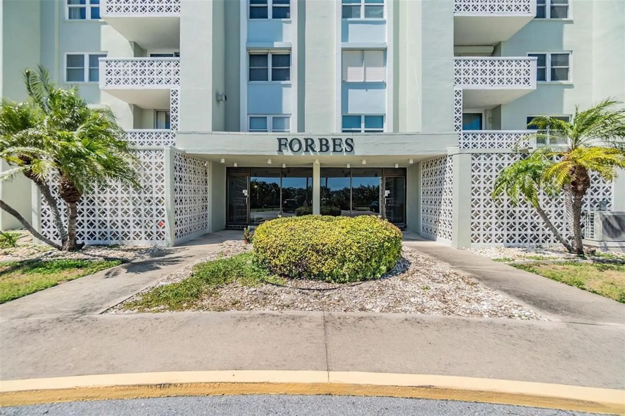 Property Slideshow image 45 of 62 | 9 forbes pl 205, Dunedin, FL, 34698