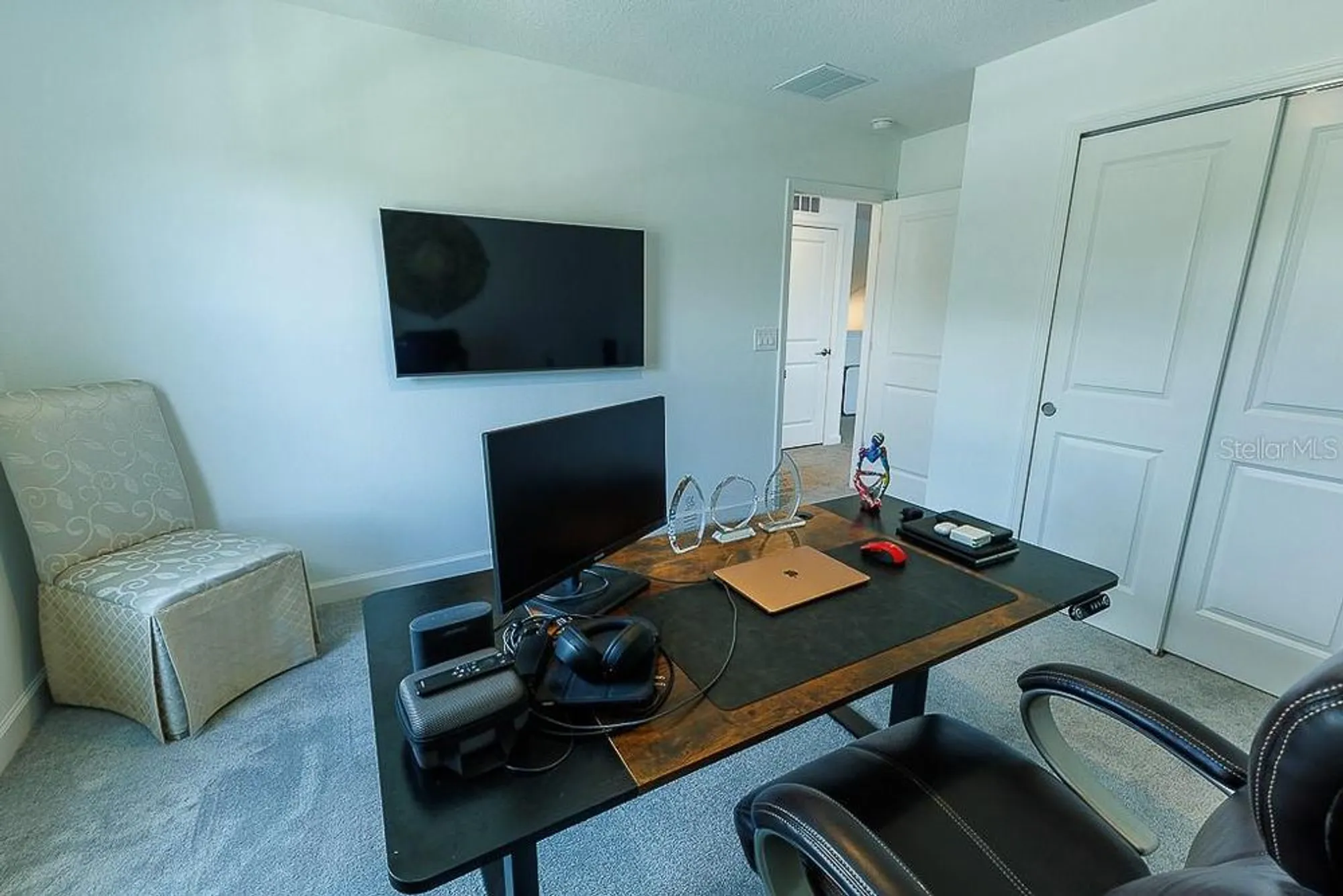 Property Slideshow image 37 of 77 | 10367 banyan breeze blvd, Land O Lakes, FL, 34638