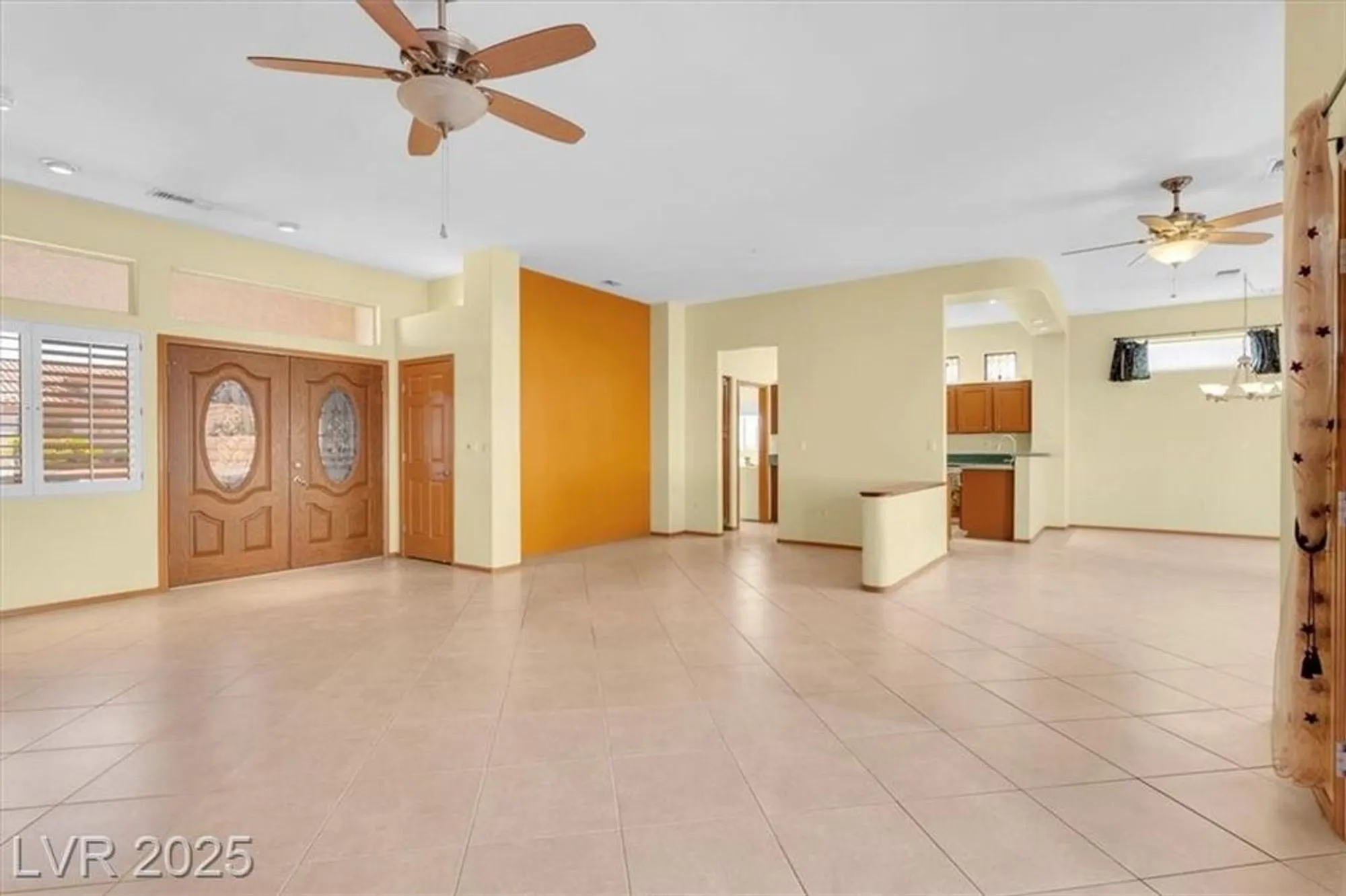 Property Slideshow image 4 of 46 | 2621 hanging rock dr, Las Vegas, NV, 89134
