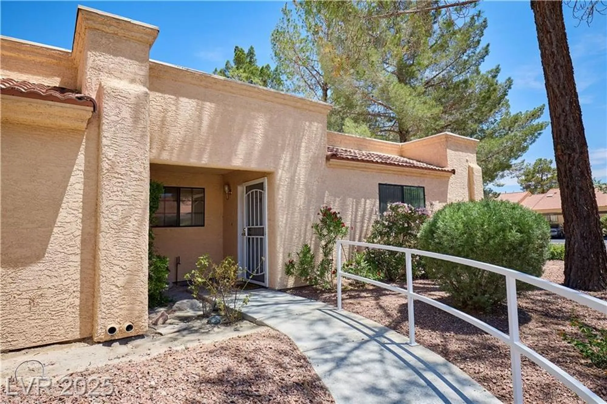 Property Slideshow image 2 of 17 | 2851 s valley view blvd 1199, Las Vegas, NV, 89102