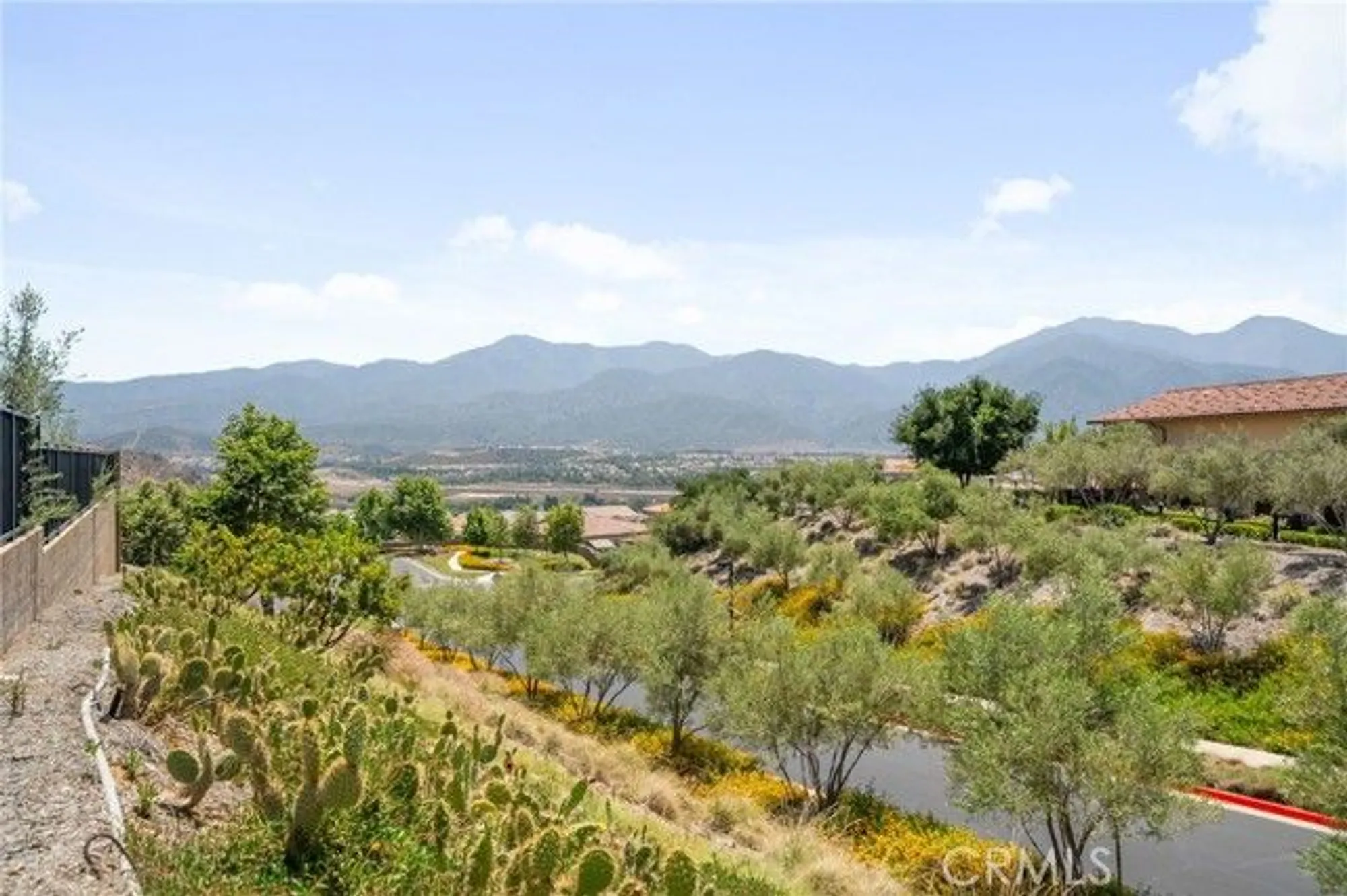 Property Slideshow image 32 of 39 | 24205 selwood dr, Corona, CA, 92883