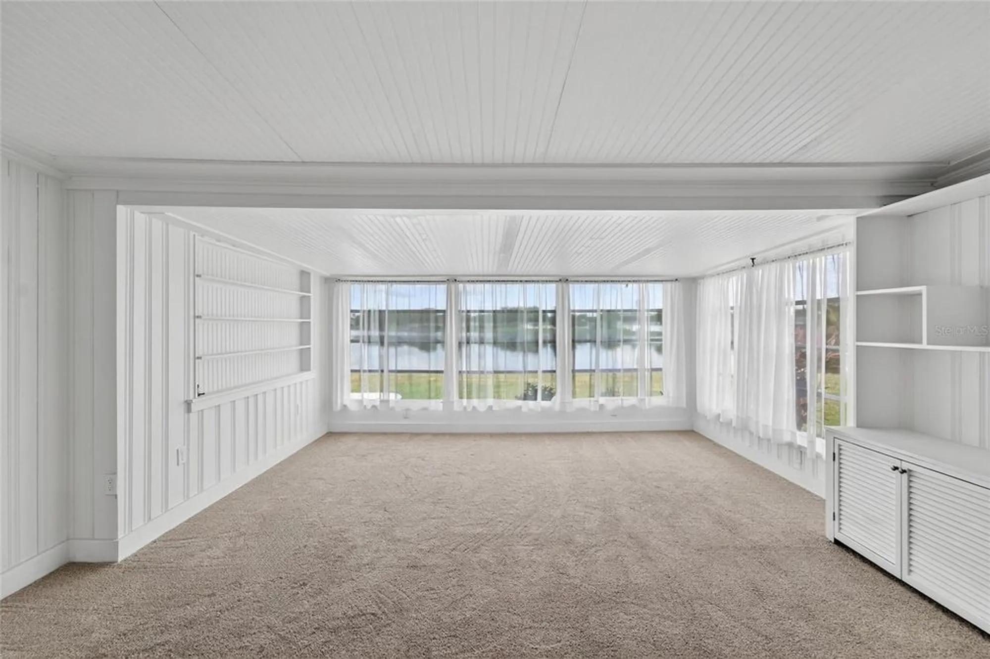 Property Slideshow image 20 of 68 | 1012 augusta dr, Sun City Center, FL, 33573