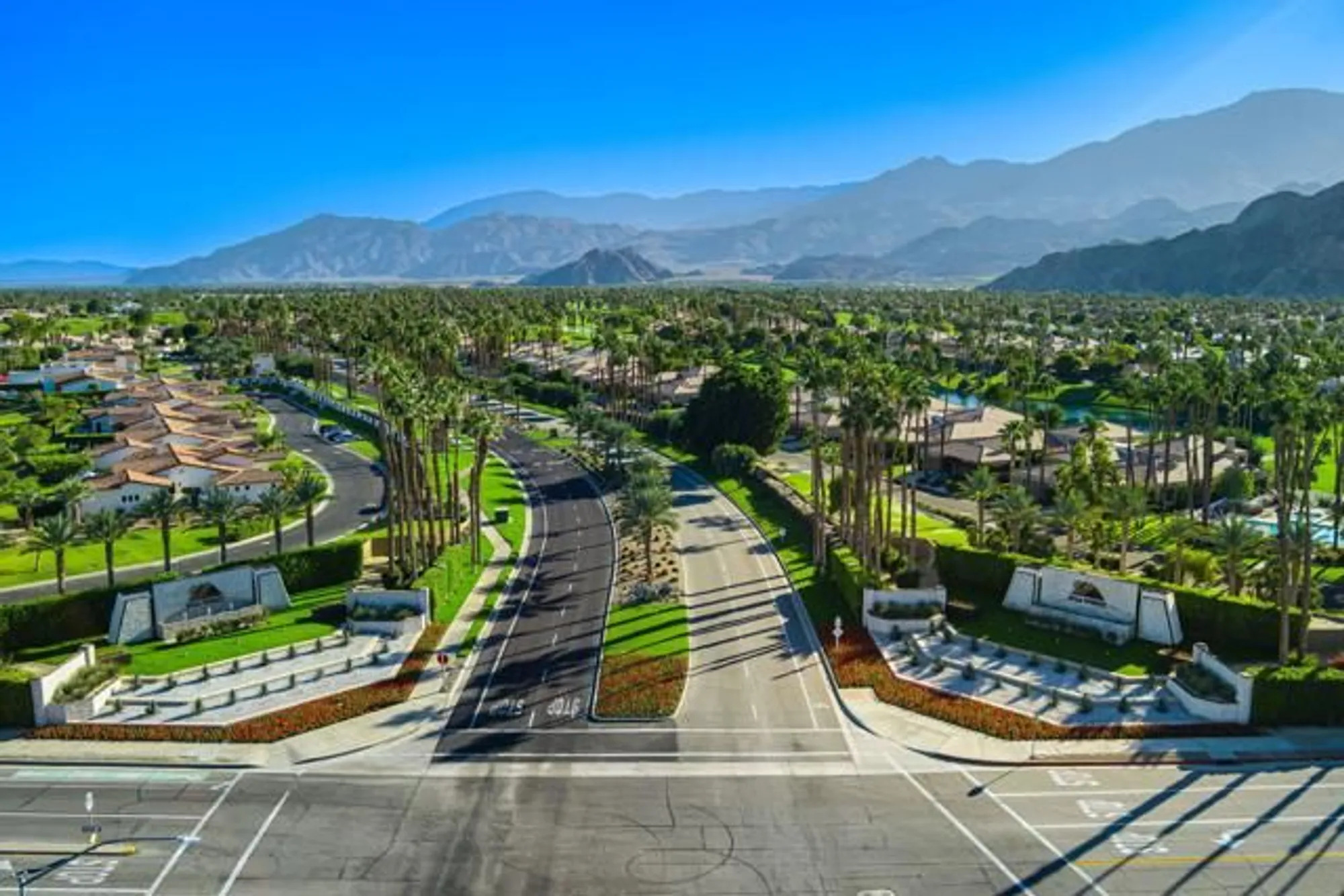 Property Slideshow image 39 of 50 | 55406 laurel vly, La Quinta, CA, 92253