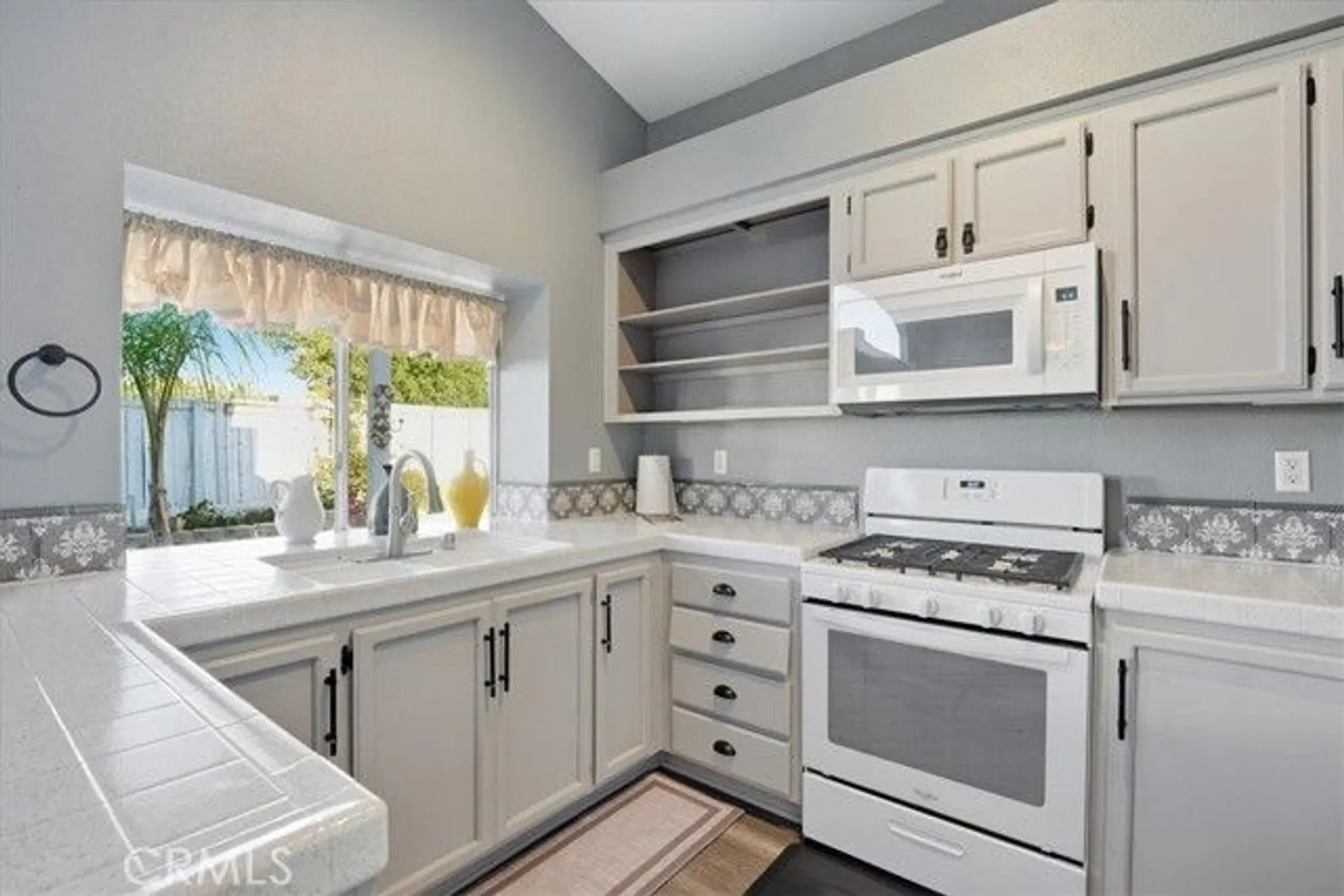 Property Slideshow image 10 of 33 | 28094 lemonwood dr, Menifee, CA, 92584