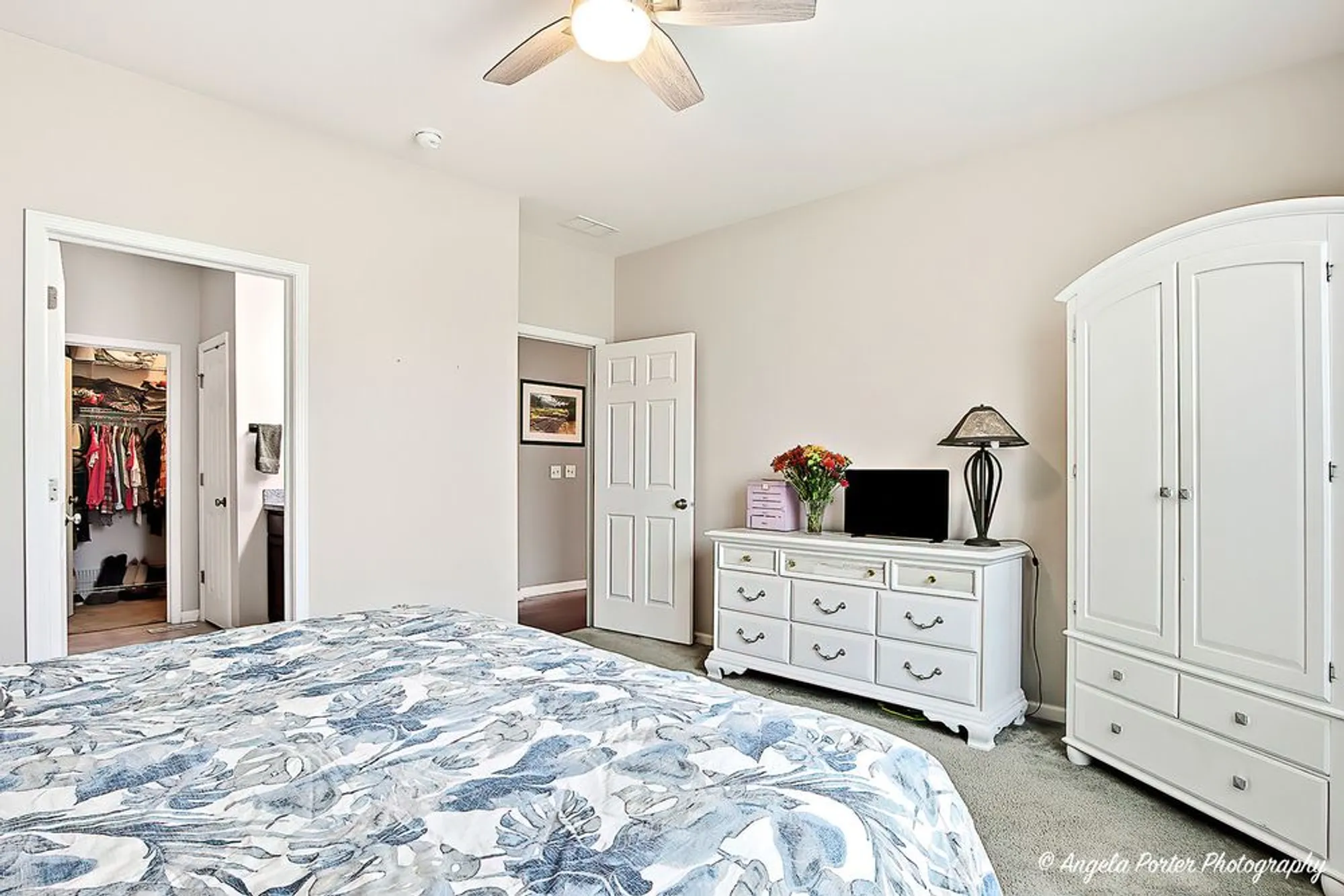 Property Slideshow image 18 of 30 | 1817 alta dr, Volo, IL, 60020