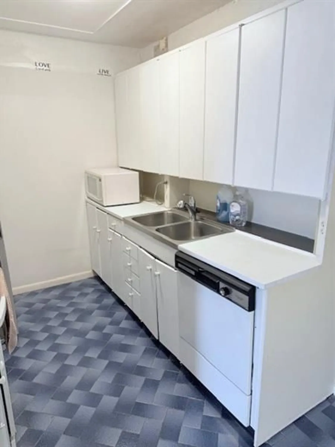 Property Slideshow image 12 of 60 | 408 grantham a # 408, Deerfield Beach, FL, 33442