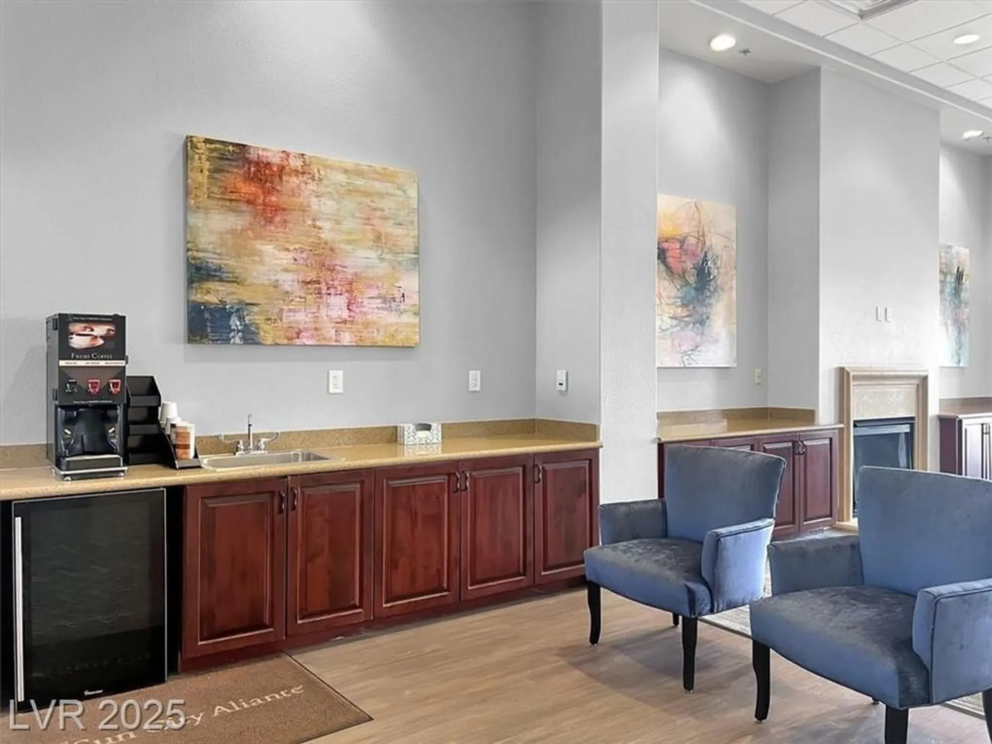 Property Slideshow image 45 of 52 | 7839 lyrebird dr, North Las Vegas, NV, 89084