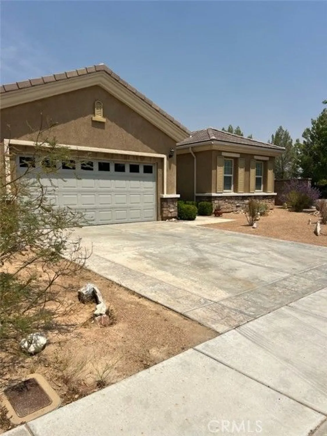Property Slideshow image 2 of 10 | 10767 katepwa st, Apple Valley, CA, 92308