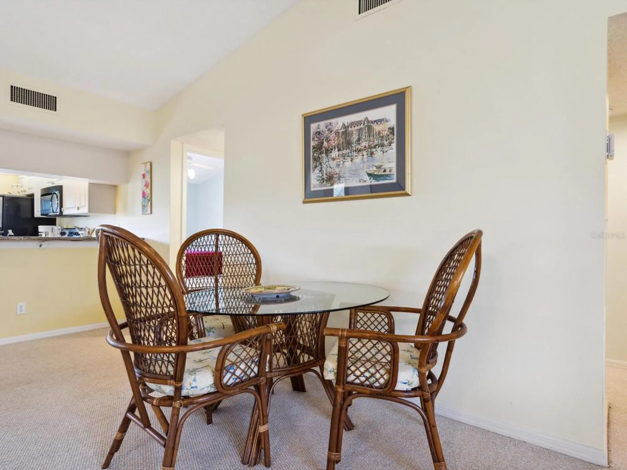 Property Slideshow image 10 of 43 | 5228 landings blvd 202, Sarasota, FL, 34231