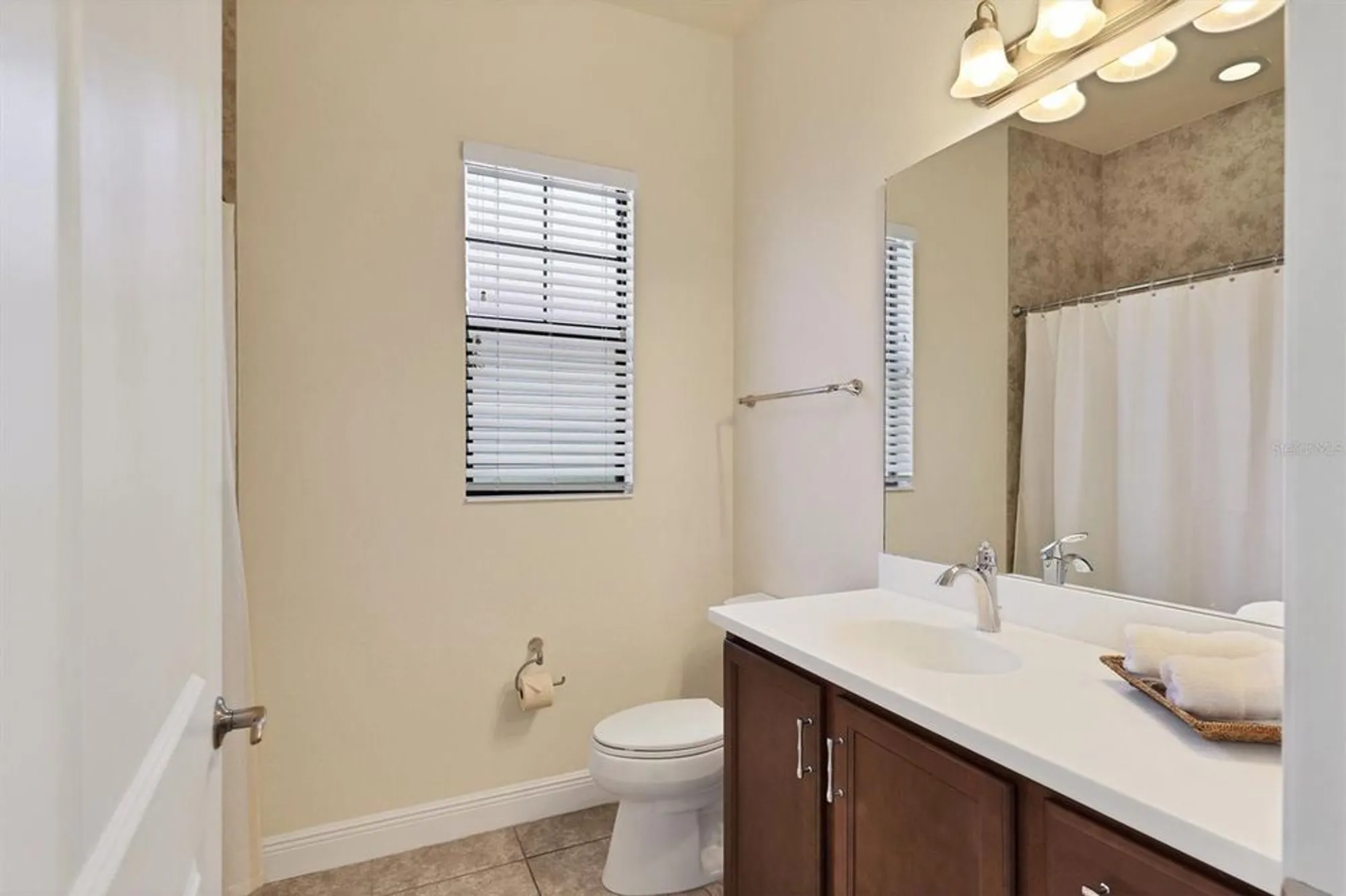 Property Slideshow image 24 of 58 | 10424 crooked creek dr, Venice, FL, 34293