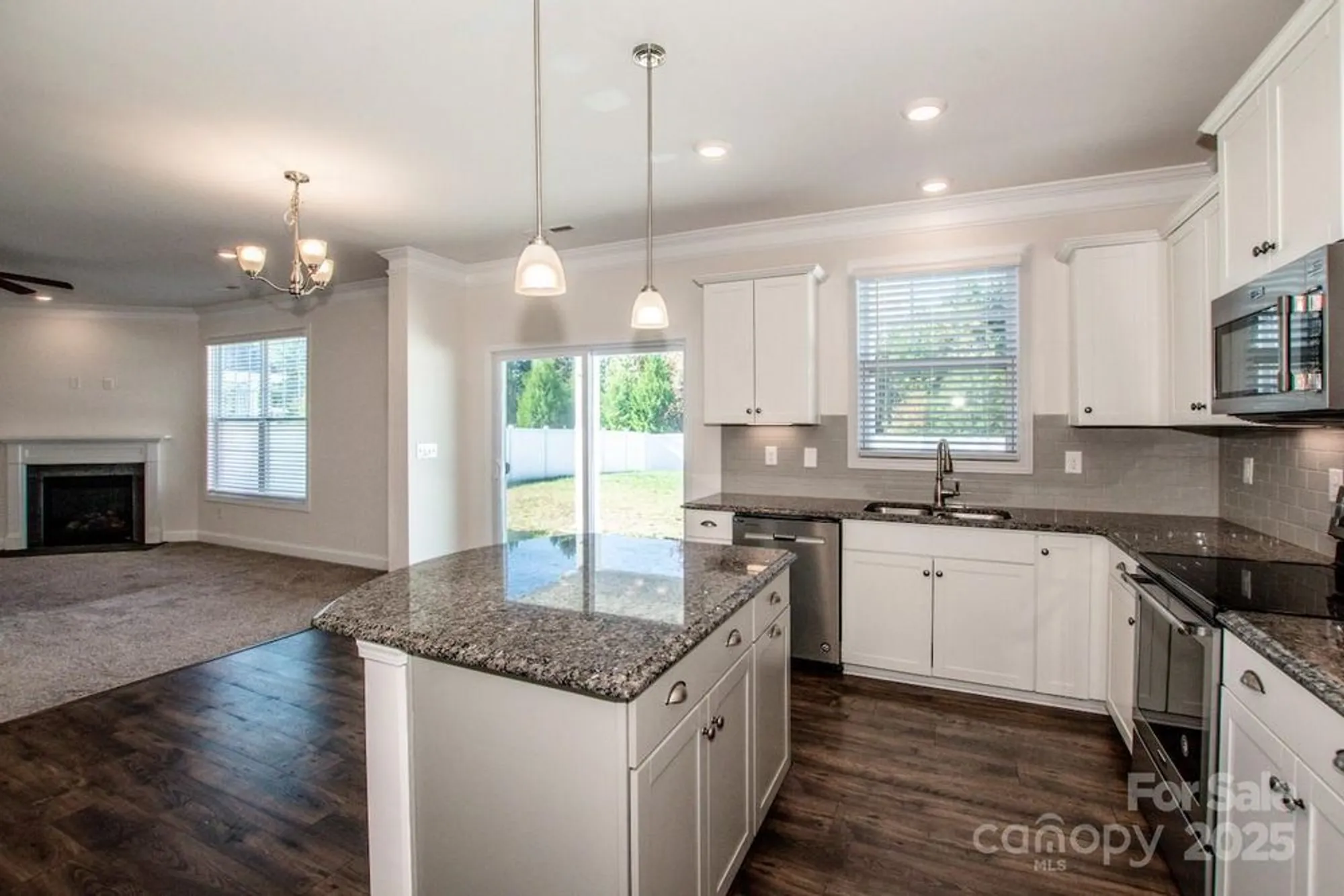 Property Slideshow image 12 of 30 | 129 candlelight way, Mooresville, NC, 28115