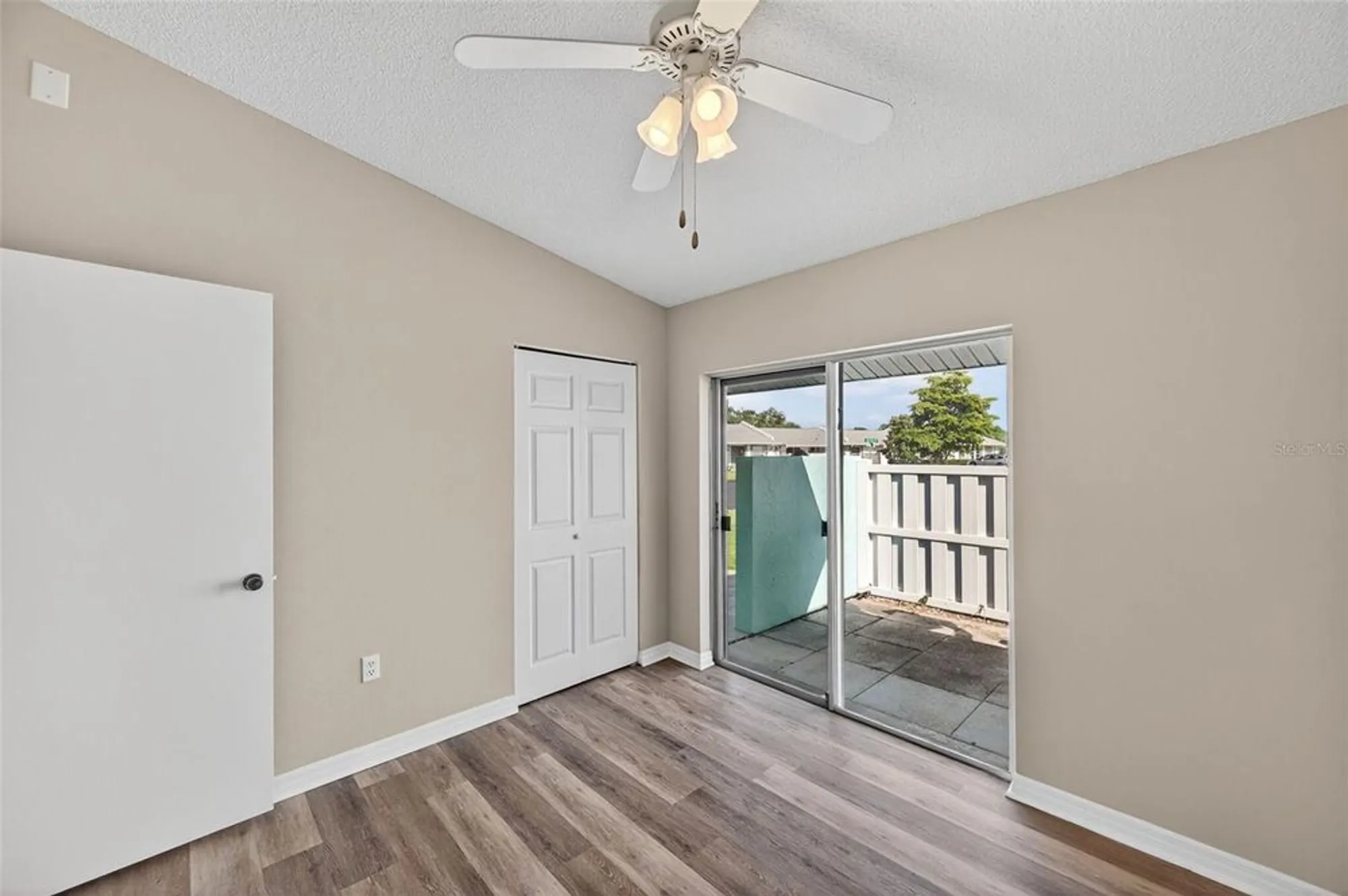 Property Slideshow image 20 of 30 | 3704 39th st w # 23, Bradenton, FL, 34205