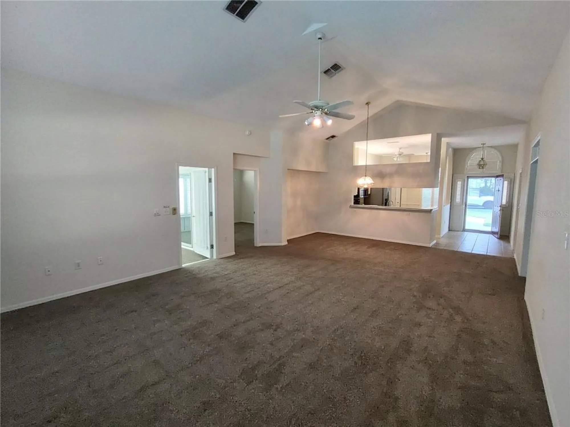 Property Slideshow image 5 of 35 | 11569 sw 71st cir, Ocala, FL, 34476