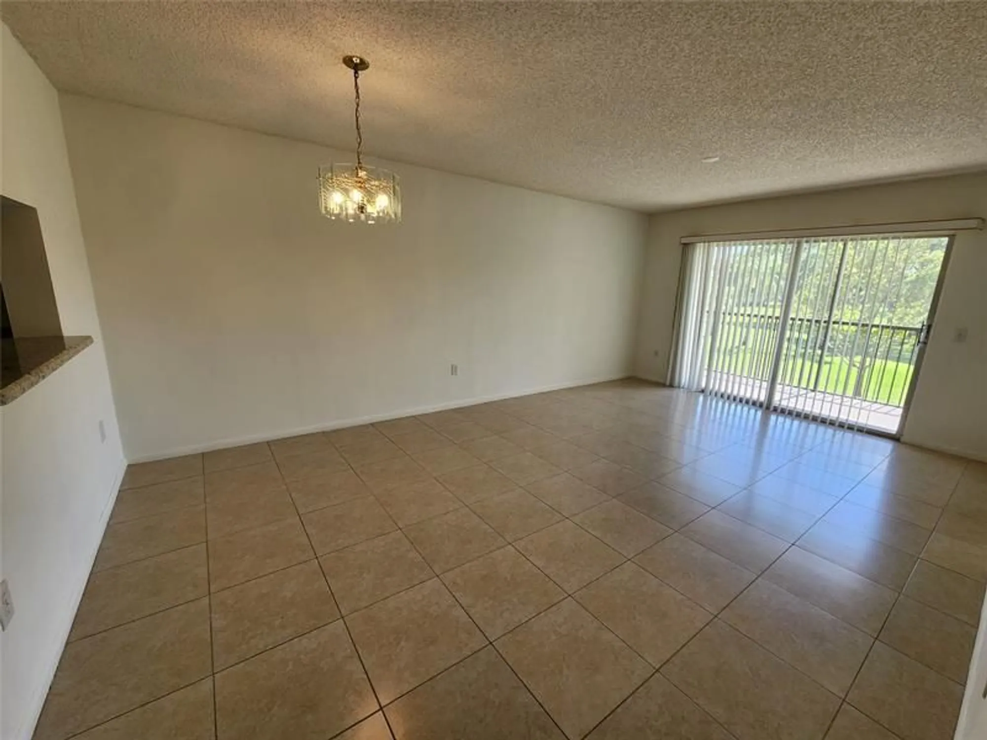 Property Slideshow image 16 of 19 | 1650 sw 124th ter 209d, Pembroke Pines, FL, 33027