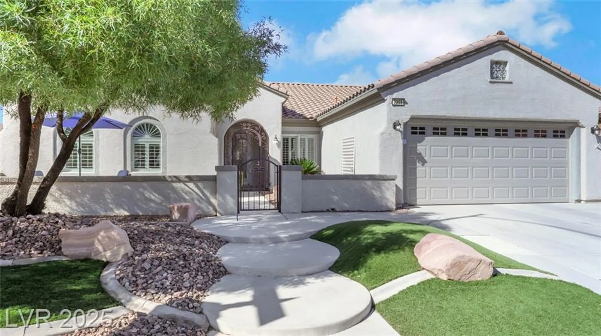 Property Slideshow image 2 of 64 | 2255 bannerwood st, Henderson, NV, 89044