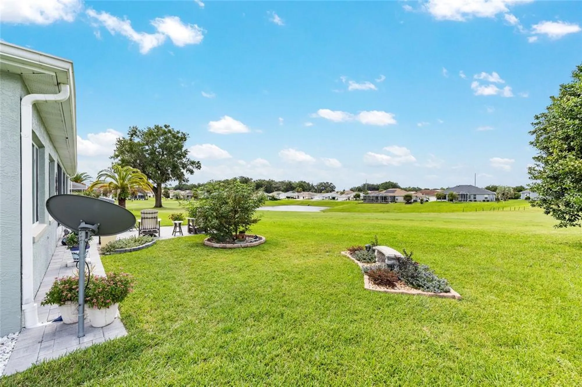 Property Slideshow image 7 of 67 | 5719 nw 25th loop, Ocala, FL, 34482