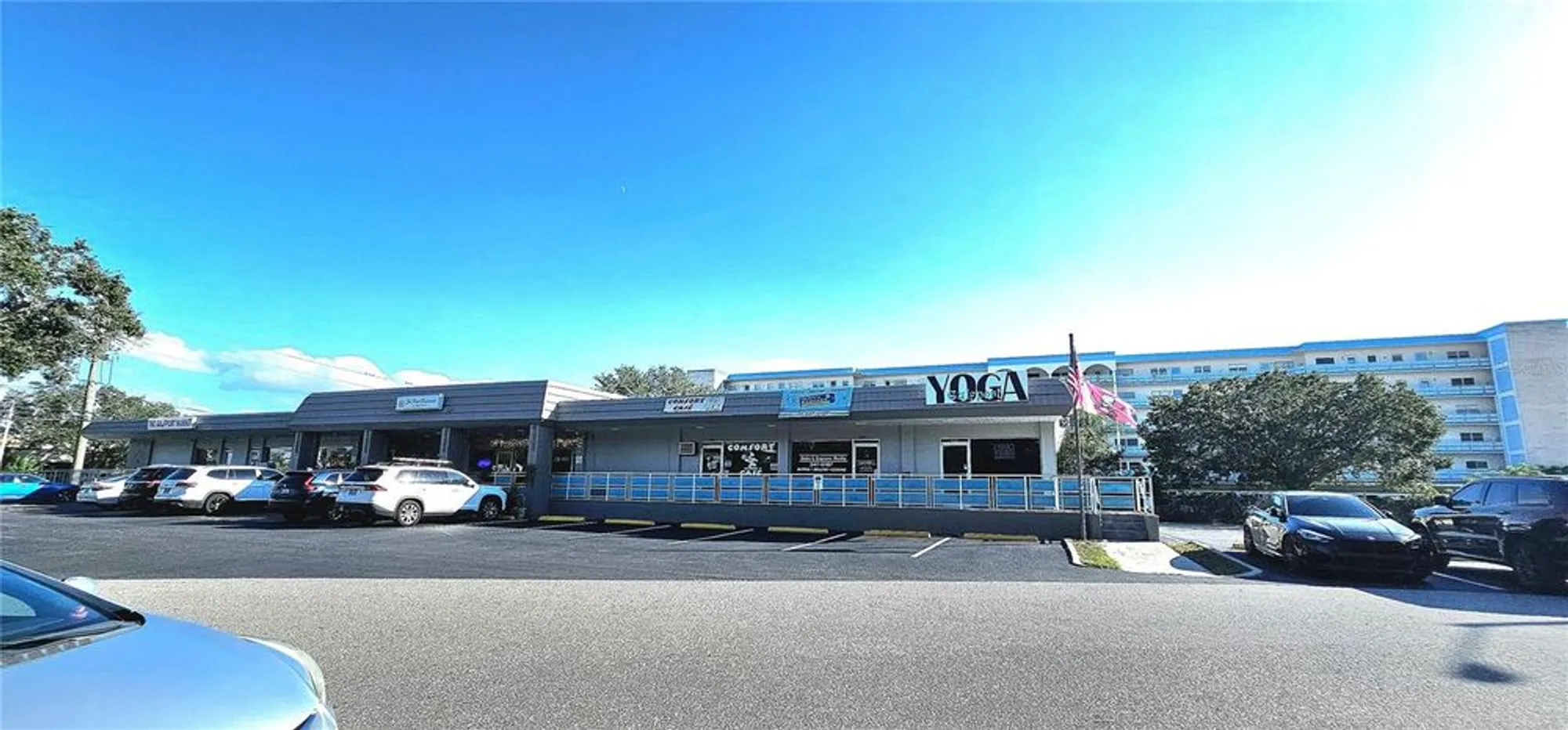 Property Slideshow image 37 of 43 | 2960 59th st 202, Gulfport, FL, 33707