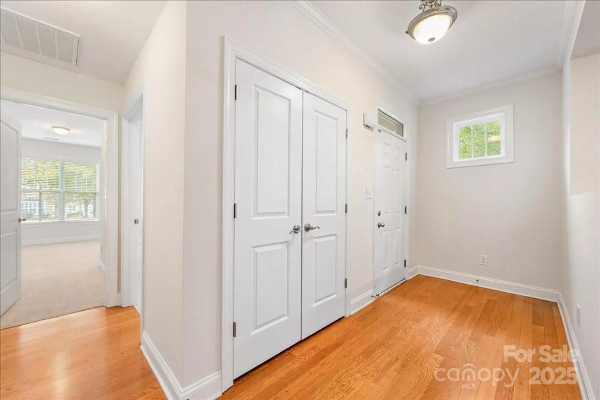 Property Slideshow image 4 of 48 | 1924 mezzo ct, Matthews, NC, 28105