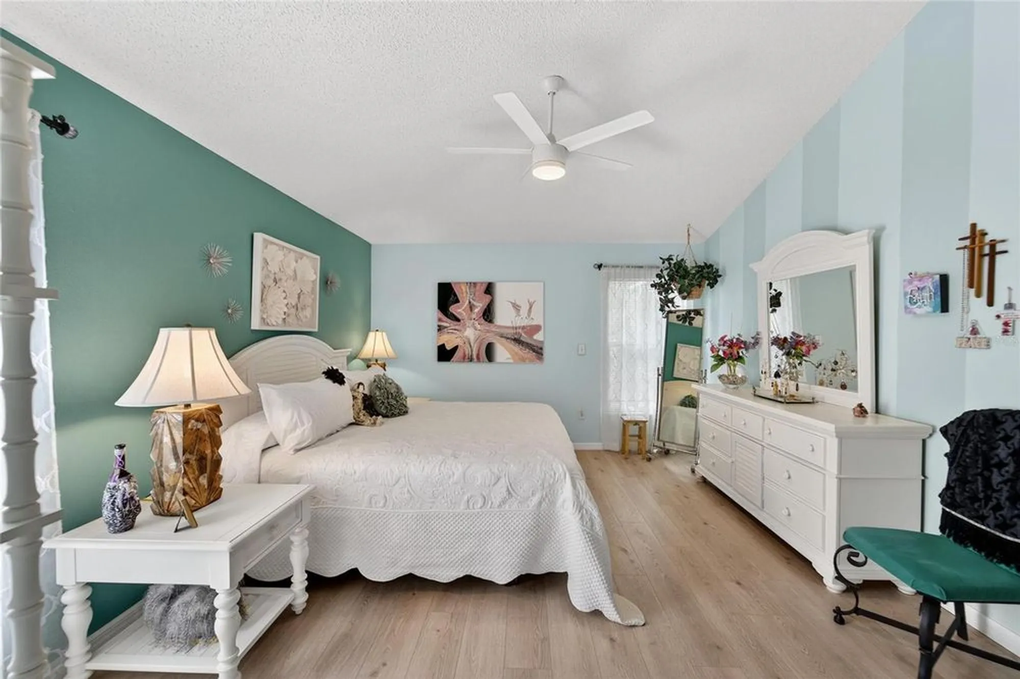Property Slideshow image 25 of 73 | 326 caloosa palms ct, Sun City Center, FL, 33573