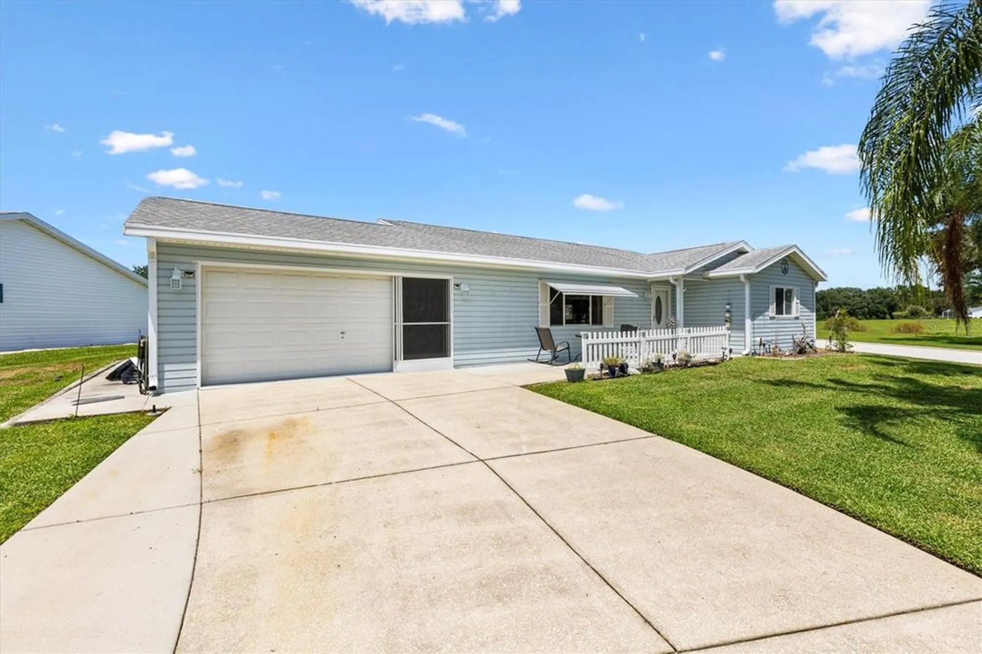 Property Slideshow image 4 of 43 | 9667 se 173rd ln, Summerfield, FL, 34491