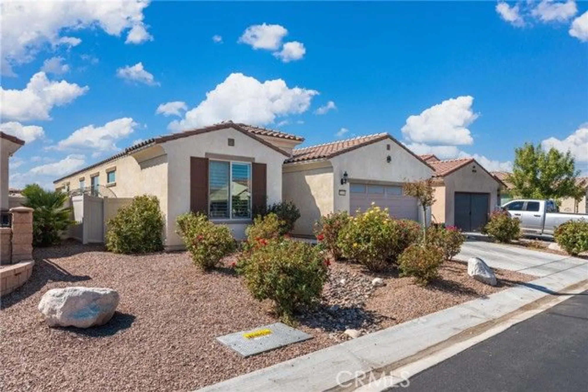 Property Slideshow image 2 of 71 | 11636 cascade st, Apple Valley, CA, 92308