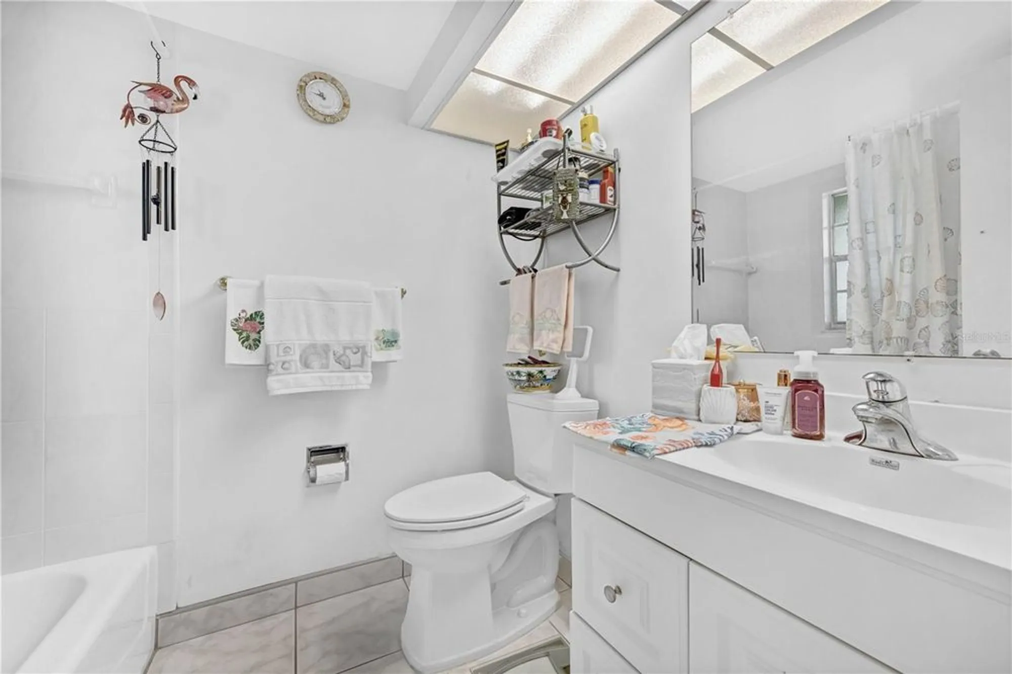 Property Slideshow image 24 of 47 | 4525 cove cir apt 1002, St Petersburg, FL, 33708