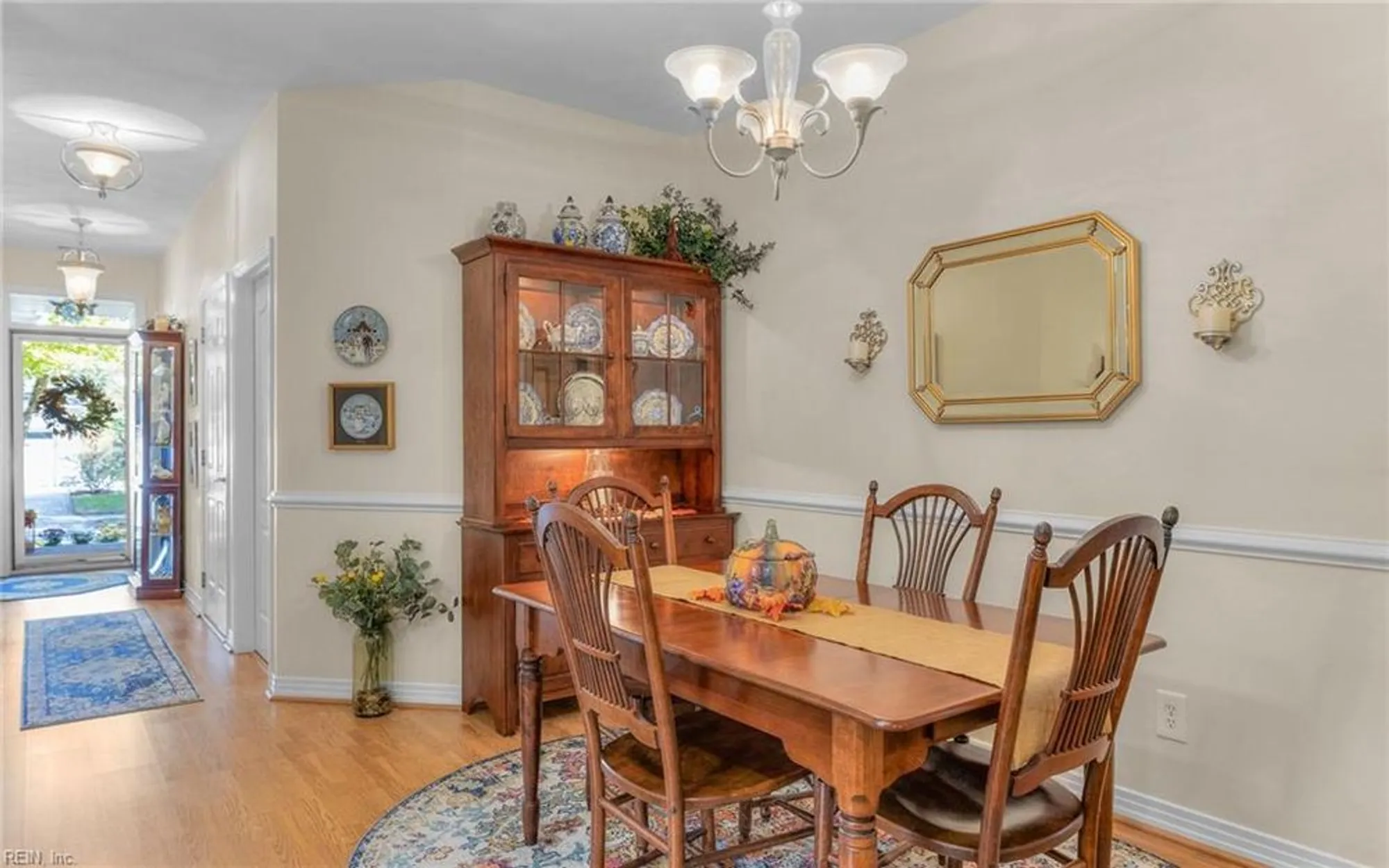 Property Slideshow image 10 of 48 | 2632 einstein dr, Virginia Beach, VA, 23456