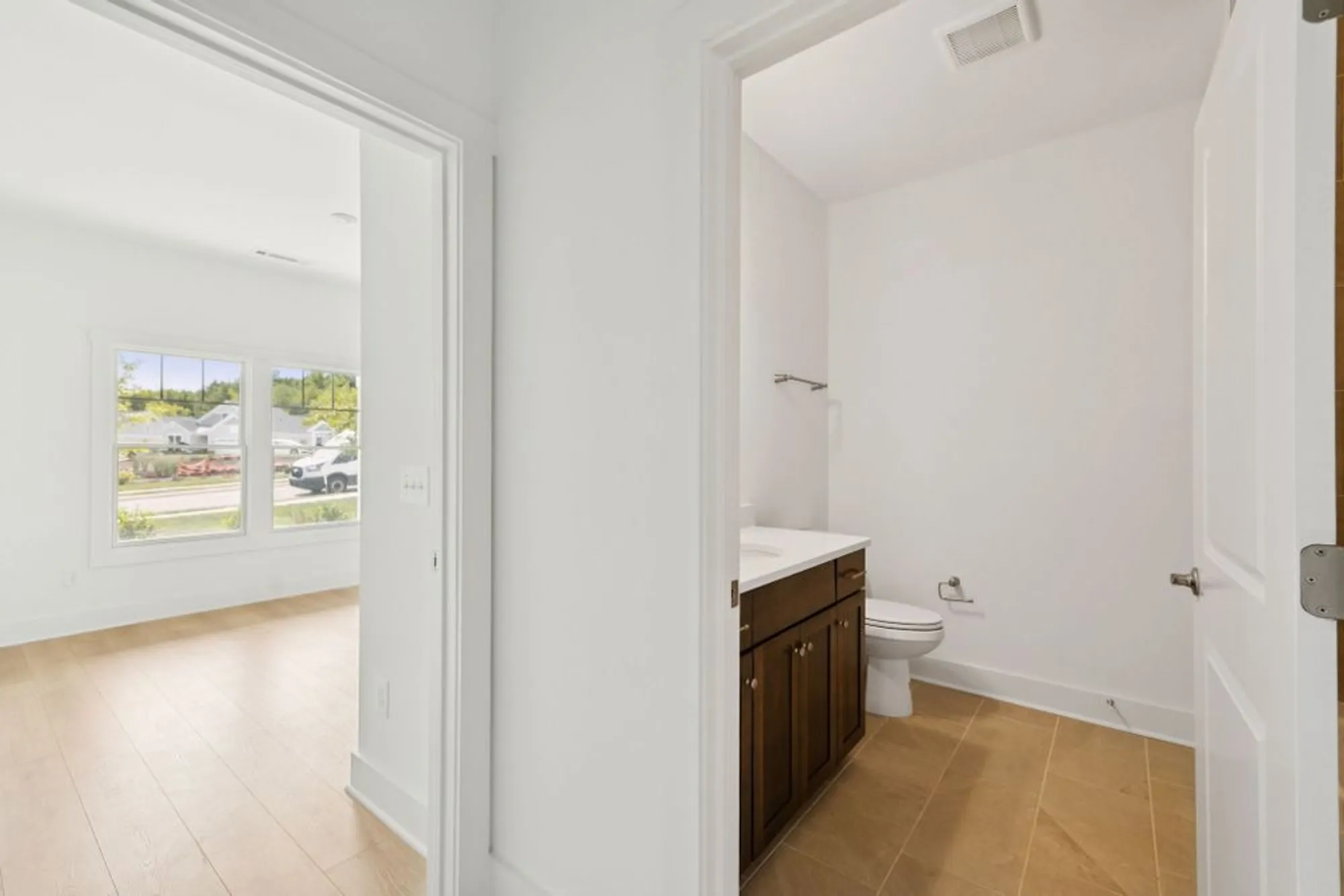 Property Slideshow image 10 of 60 | 508 restoration dr, Smyrna, TN, 37167